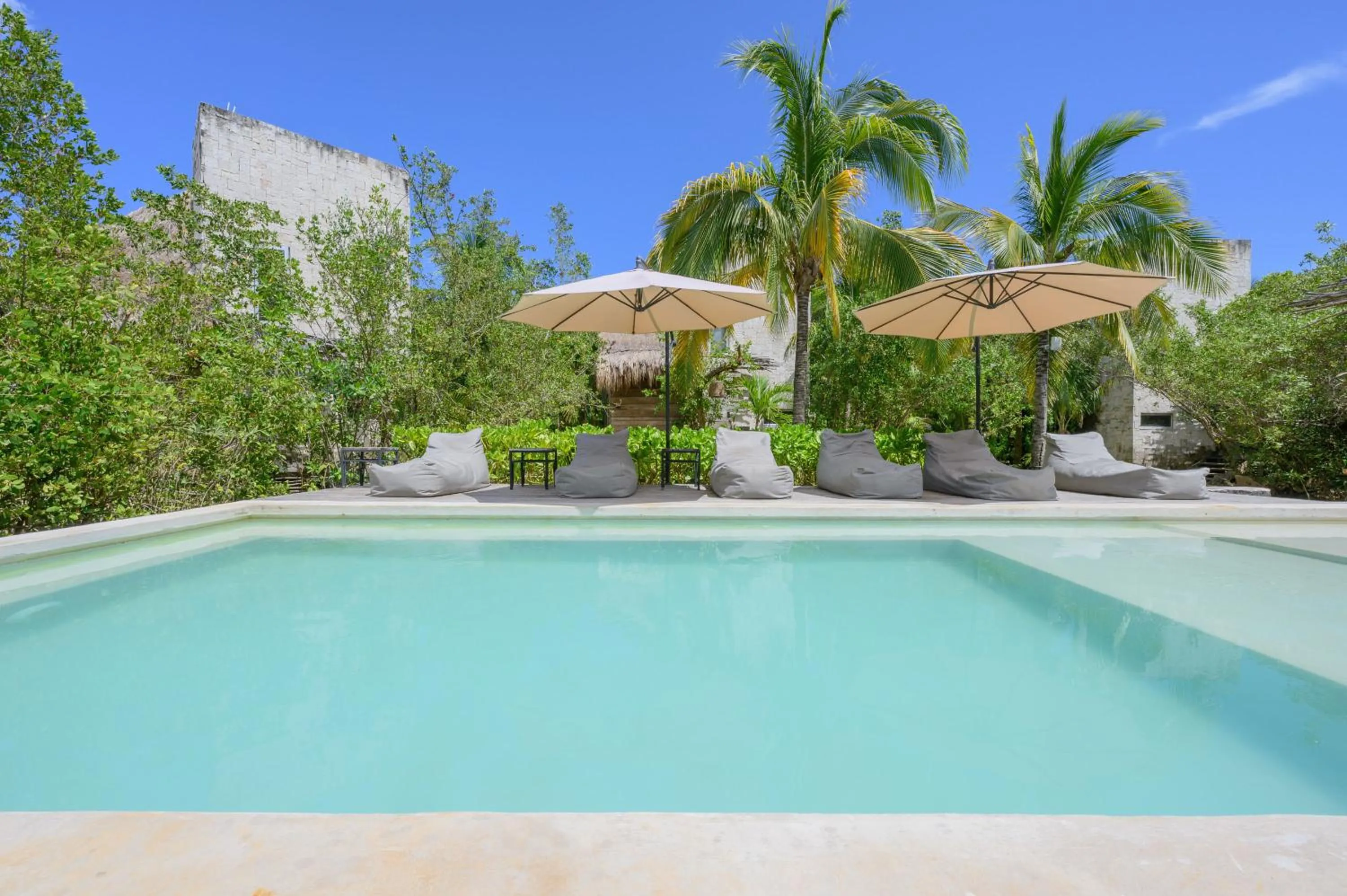 Swimming pool in Vida Silvestre Tulum