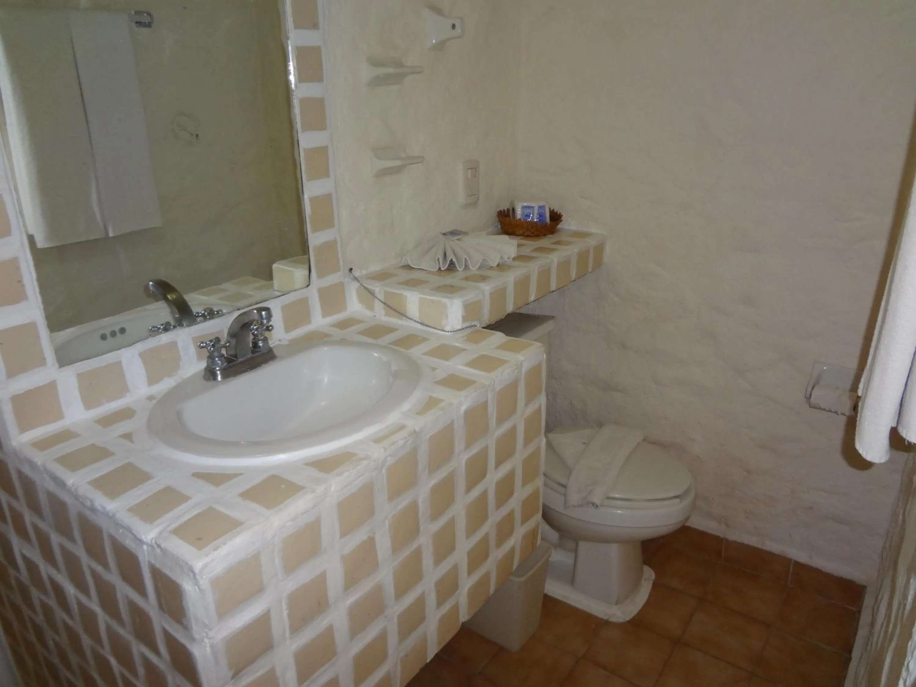 Bathroom in Hotel Puerta Del Mar Ixtapa