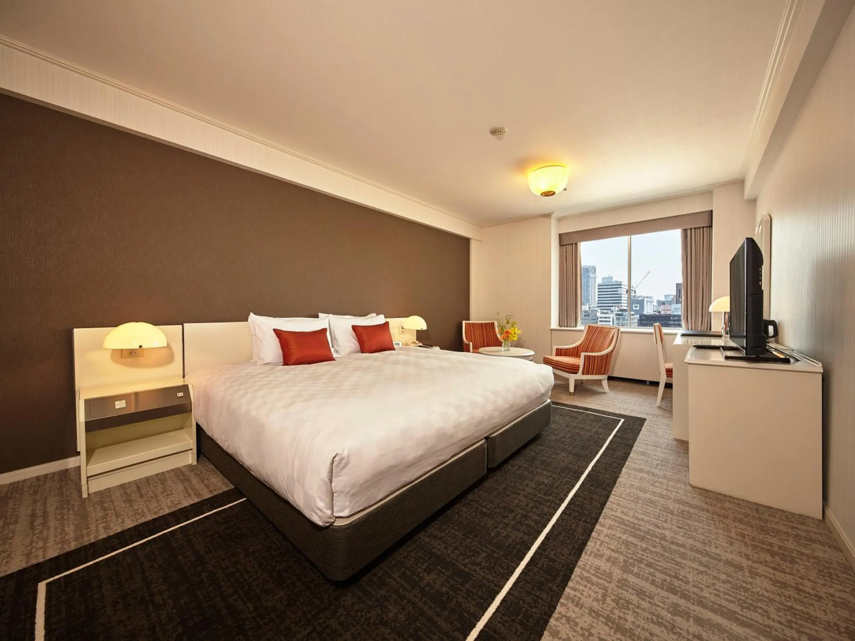 Photo of the whole room, Bed in Tokyo Prince Hotel Photo of the whole room, Bed in Tokyo Prince Hotel