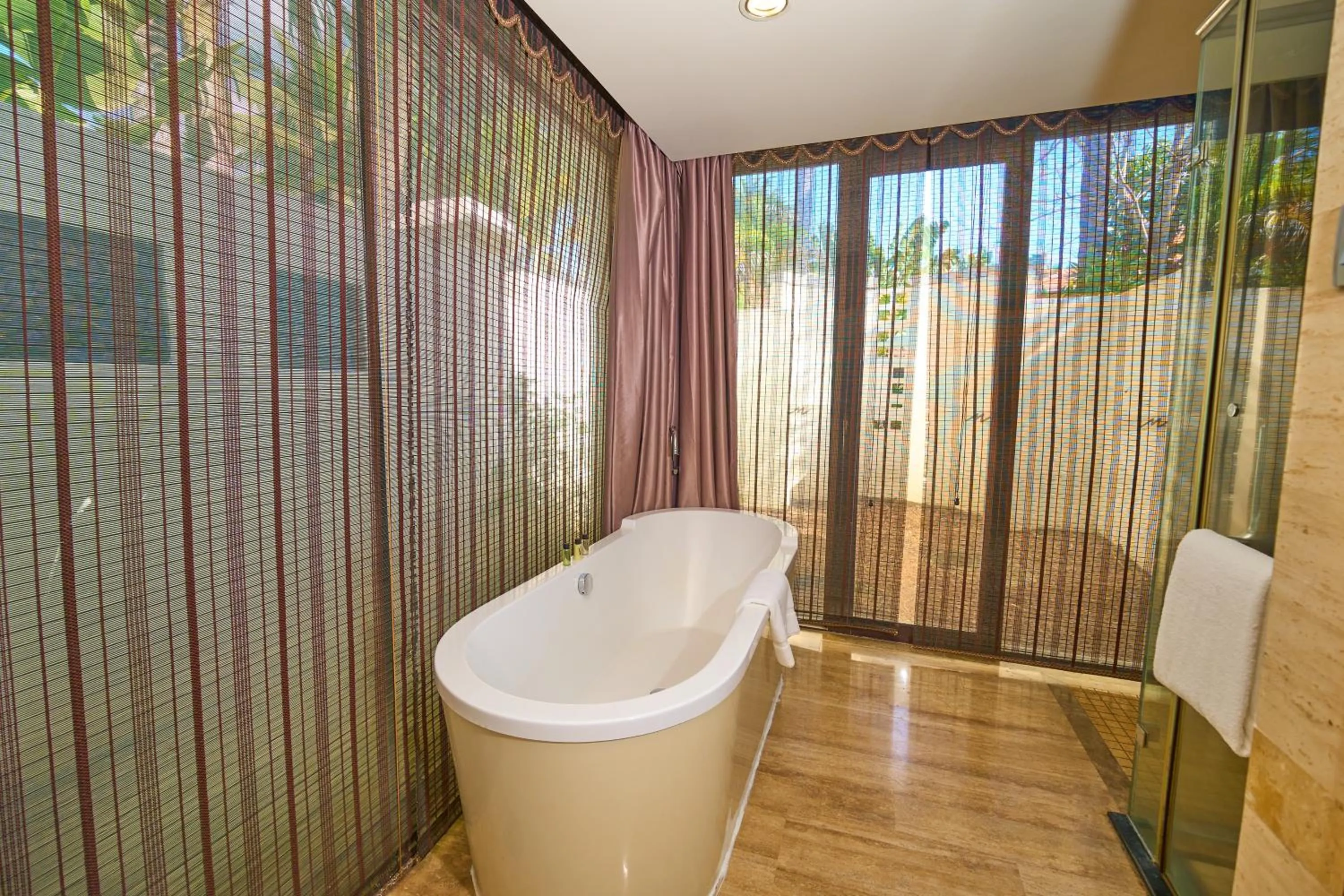 Shower in Grand Metropark Villa Resort Sanya Yalong Bay