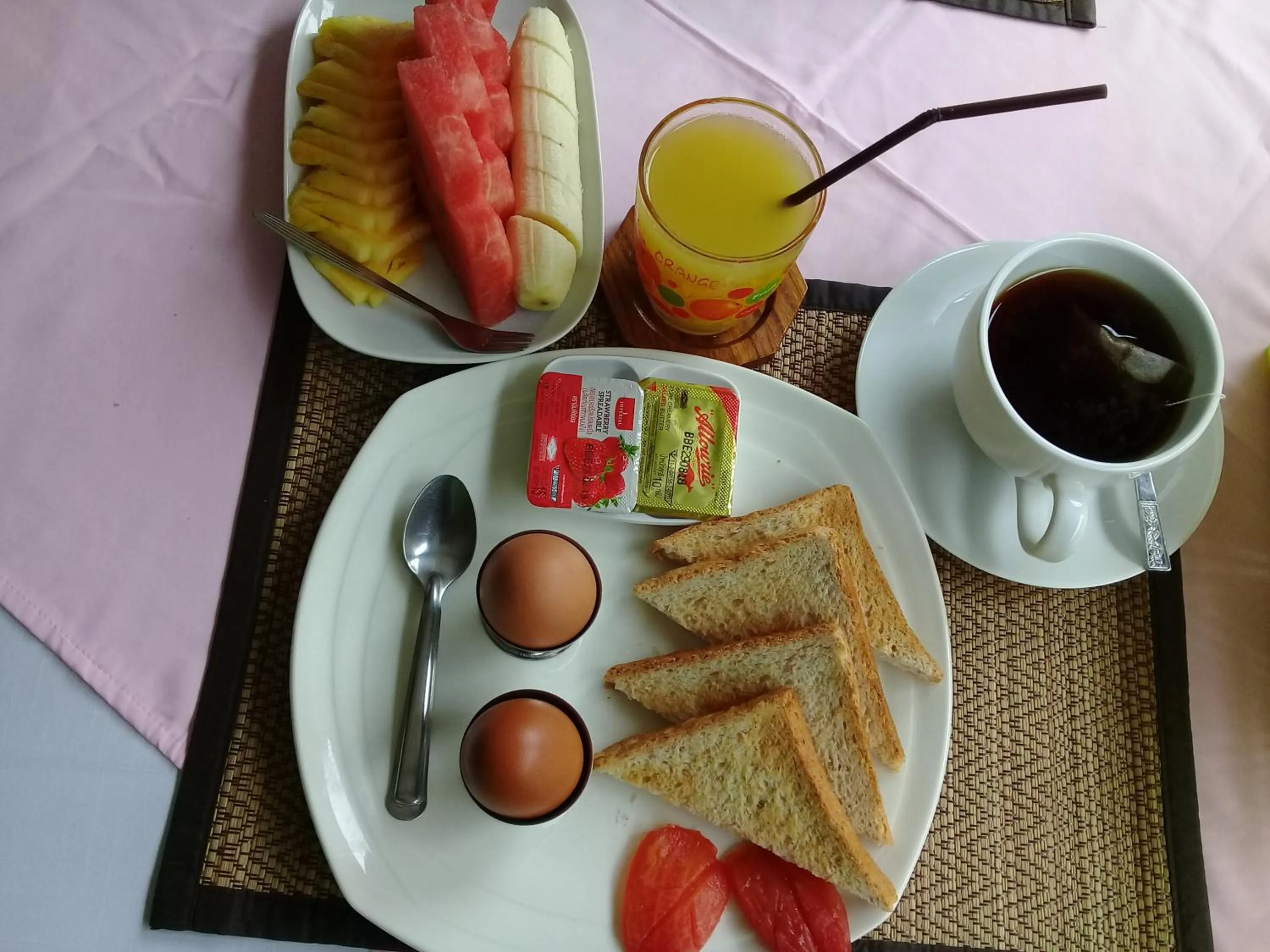 American breakfast in Aonang Green Park Bungalow