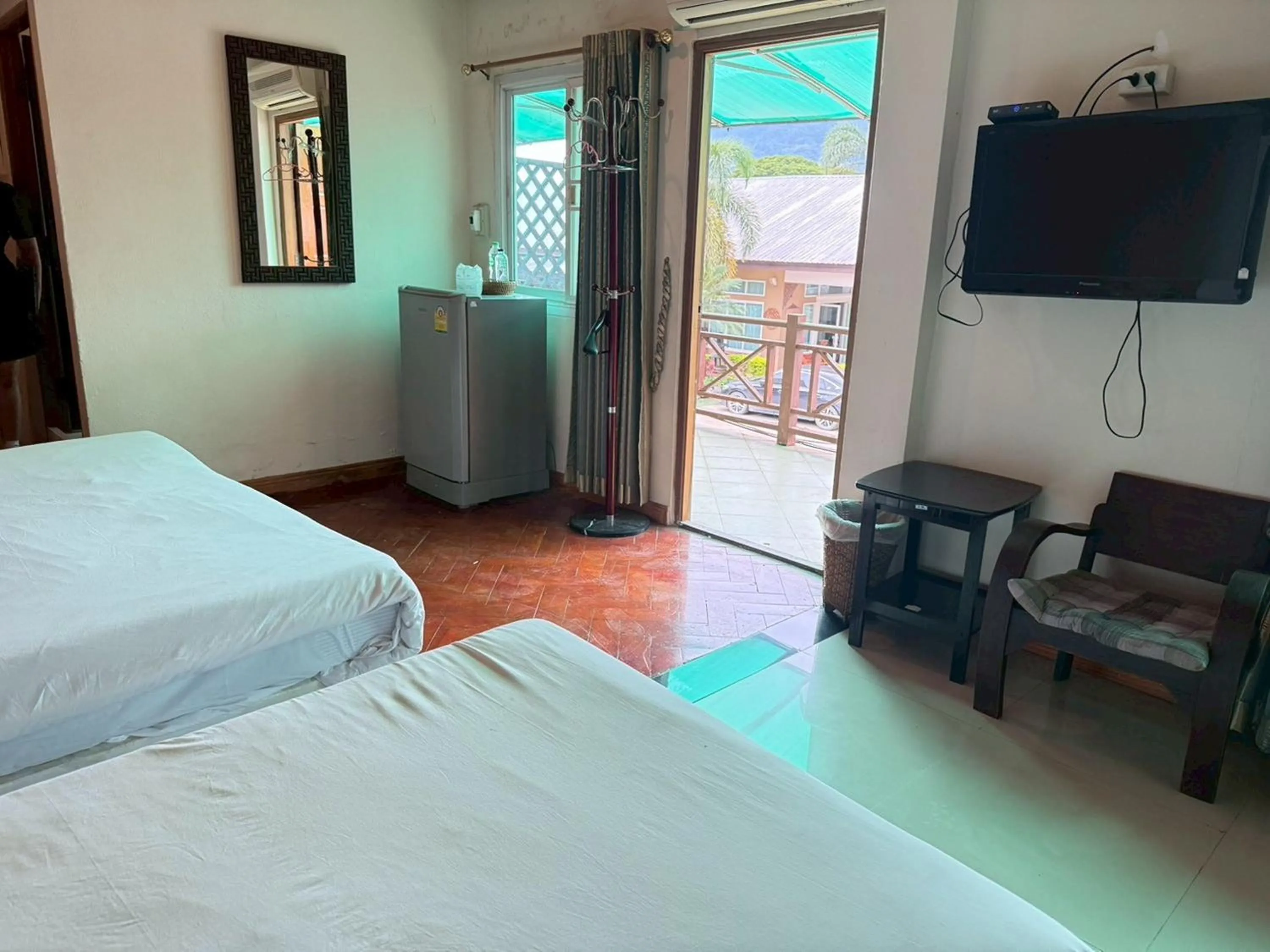 Photo of the whole room, Bed in Maekhong Delta Boutique Hotel