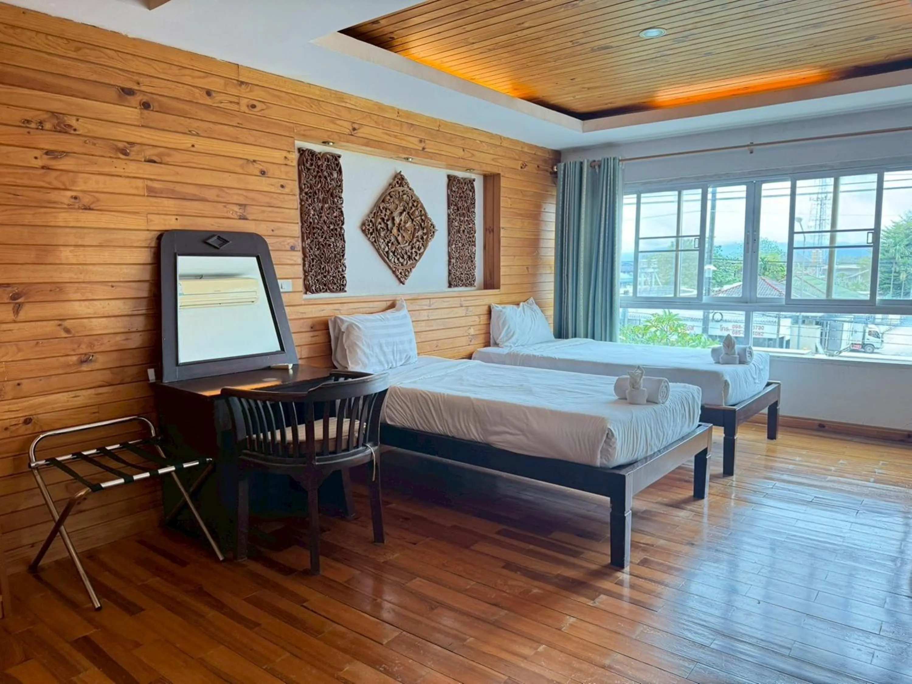 Photo of the whole room, Bed in Maekhong Delta Boutique Hotel