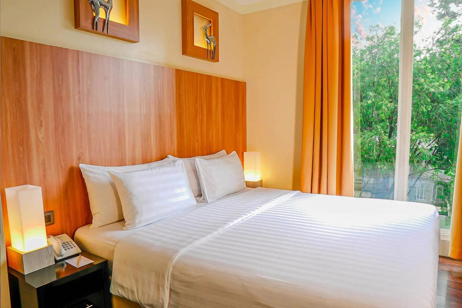 Bed in Aston Bogor Hotel and Resort