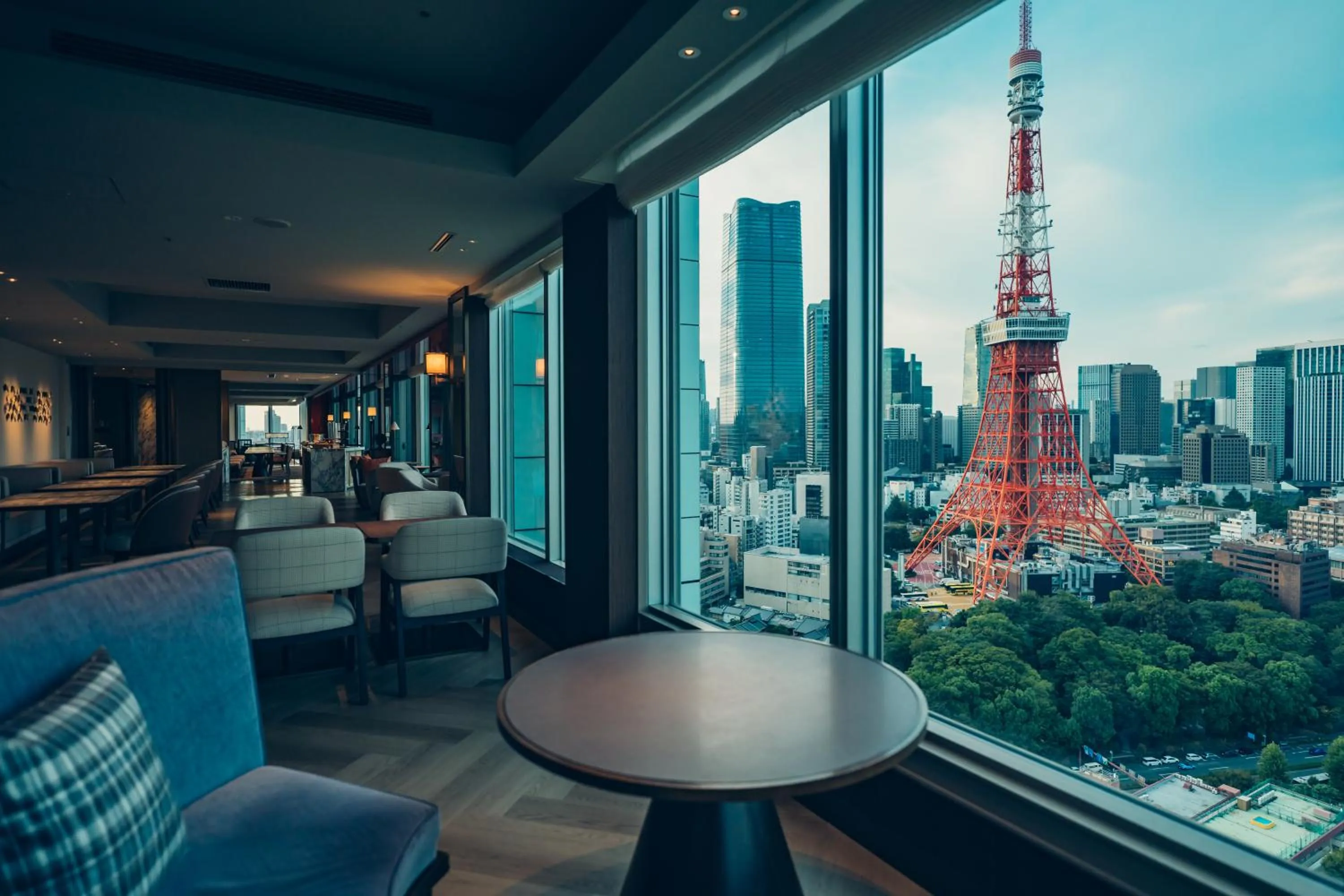 Lounge or bar in The Prince Park Tower Tokyo - Preferred Hotels & Resorts, LVX Collection