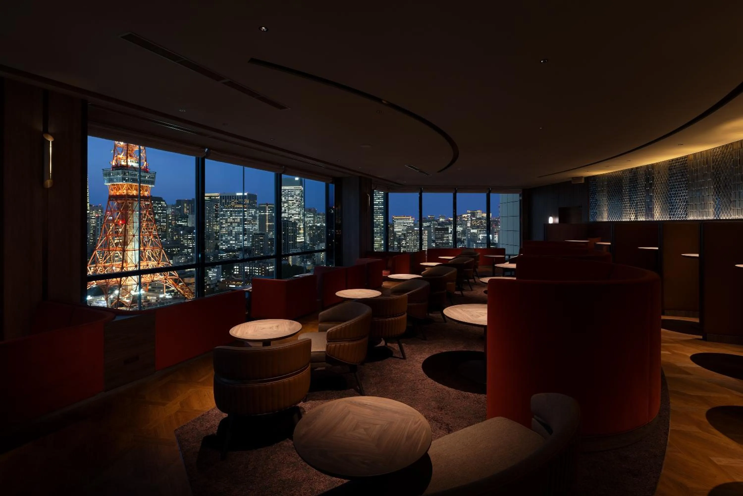 Lounge or bar in The Prince Park Tower Tokyo - Preferred Hotels & Resorts, LVX Collection