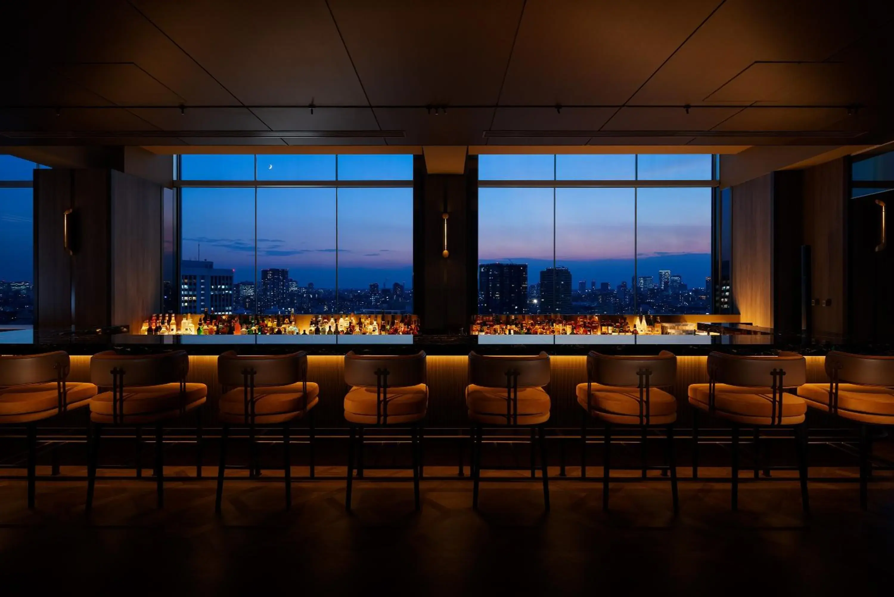 Lounge or bar in The Prince Park Tower Tokyo - Preferred Hotels & Resorts, LVX Collection Lounge or bar in The Prince Park Tower Tokyo - Preferred Hotels & Resorts, LVX Collection