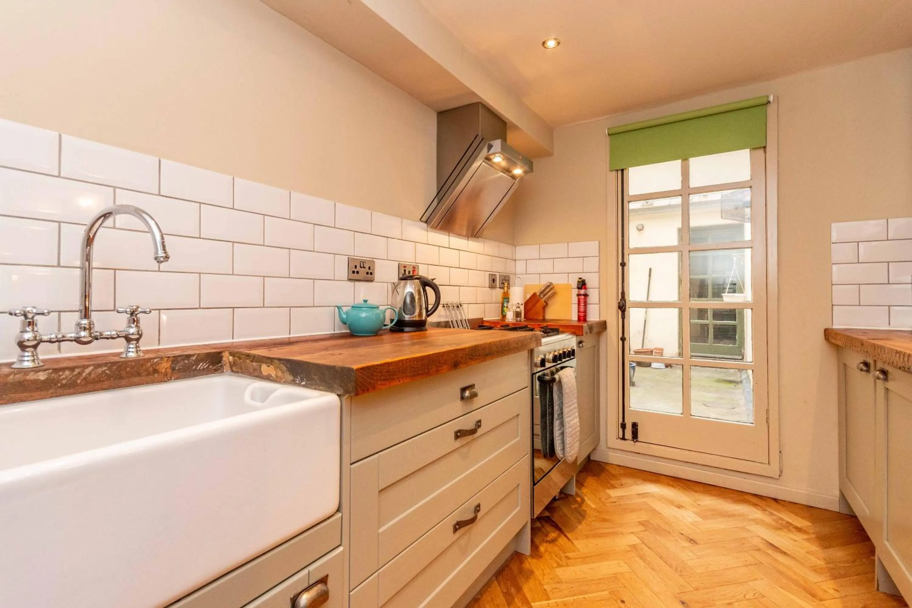 Kitchen or kitchenette in Old town Brewery Apartment