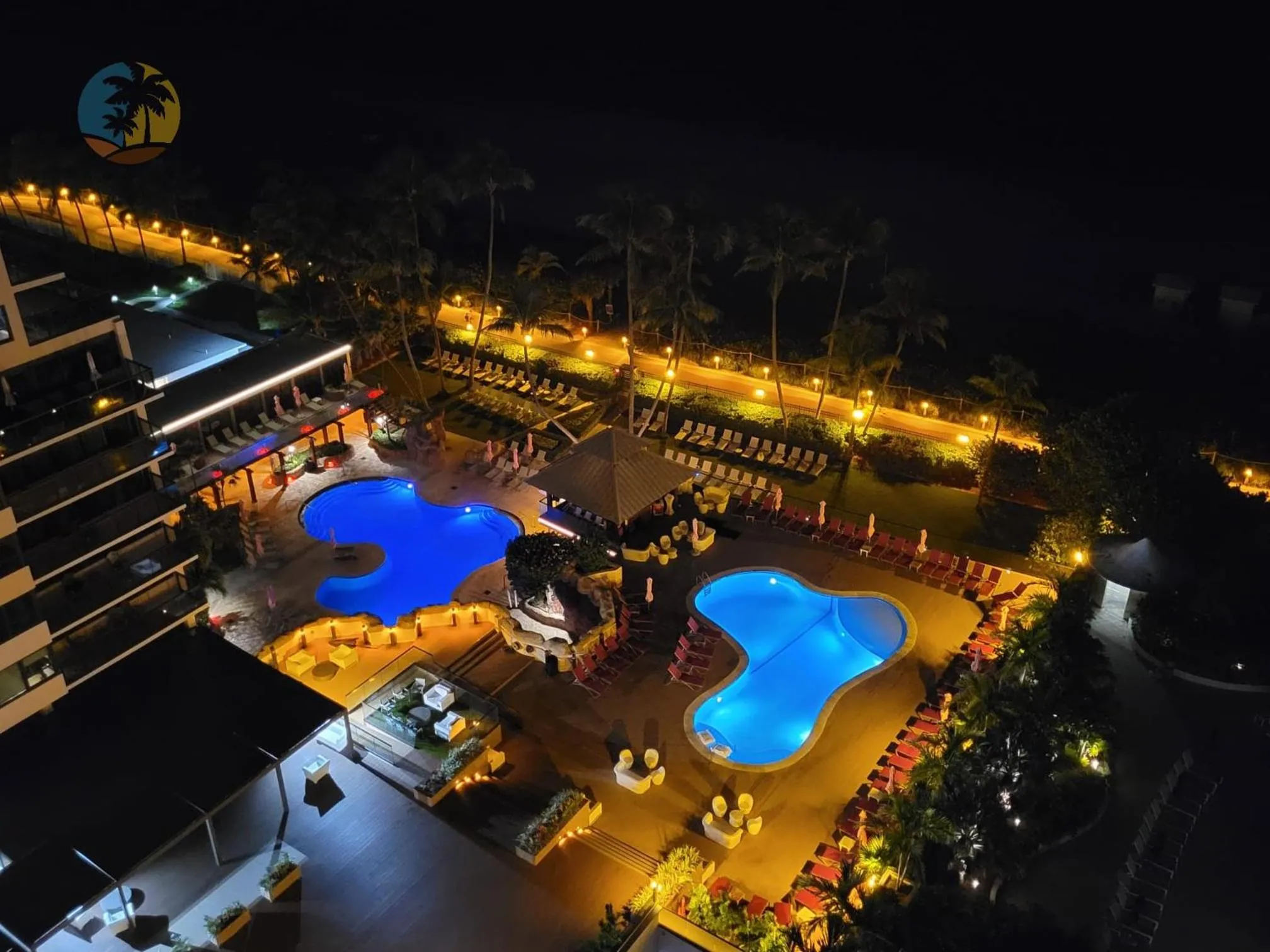 Luxury Beach Resort - HORA RENTALS