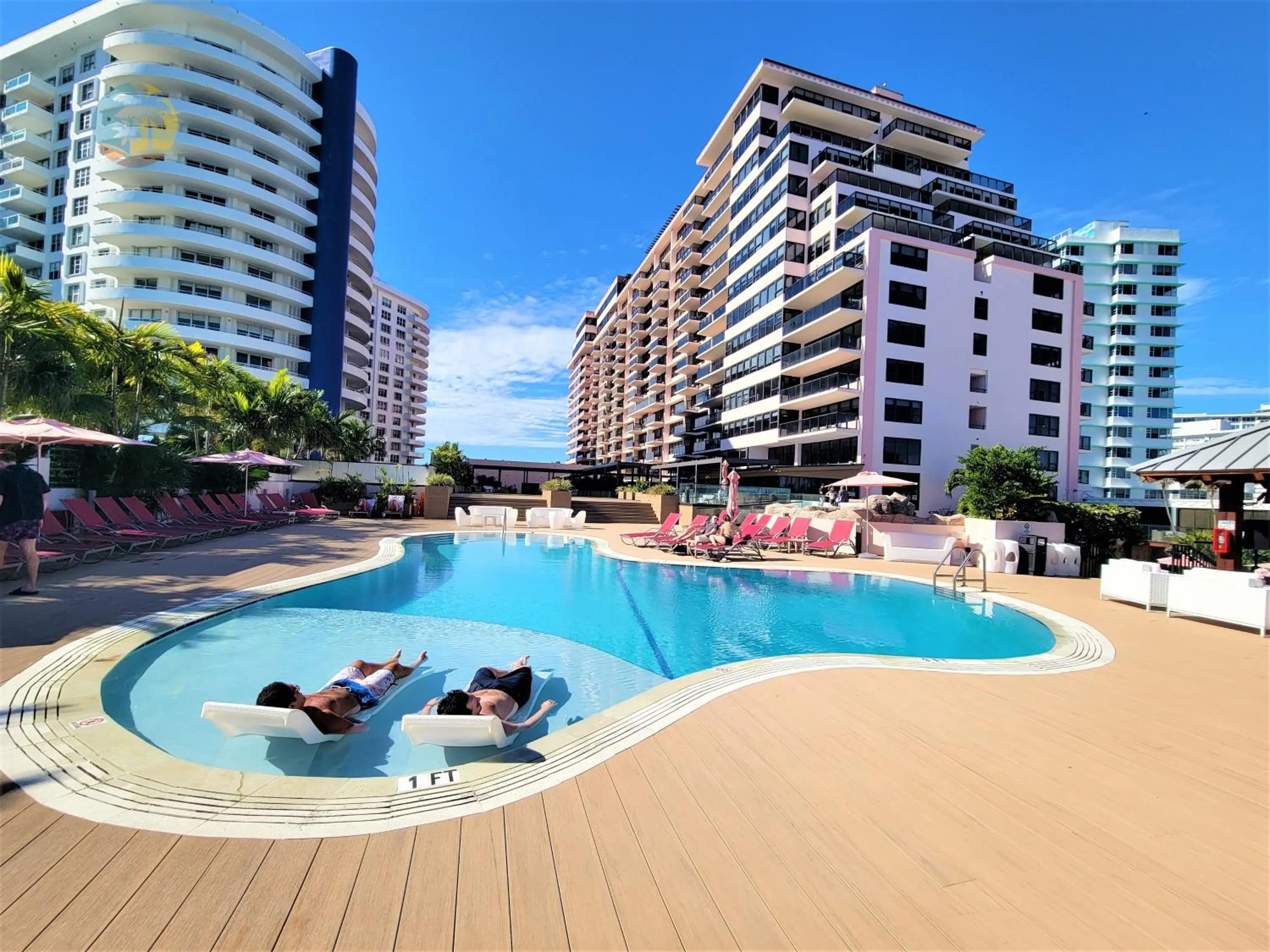 Property building in Luxury Beach Resort - HORA RENTALS