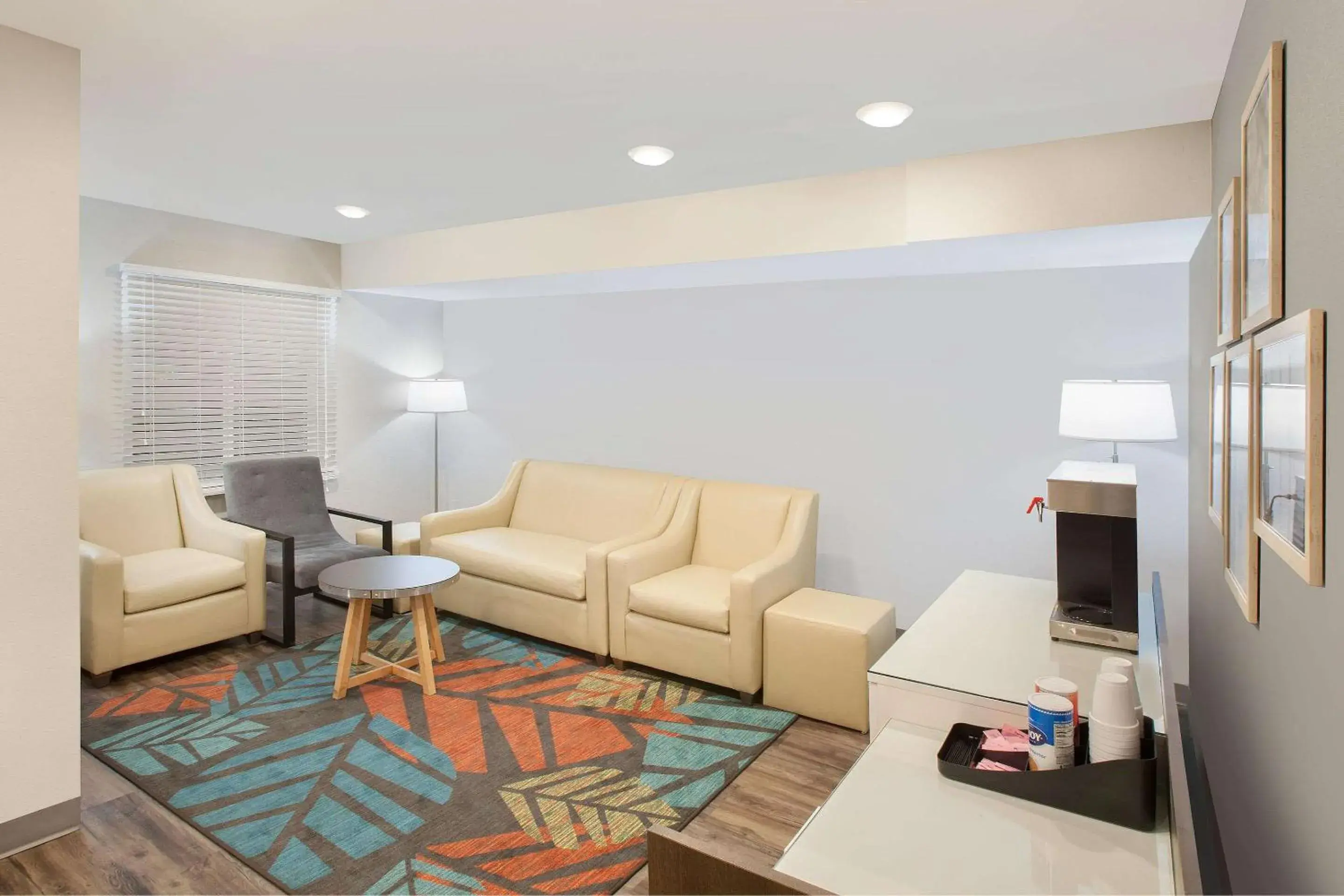 Lobby or reception, Seating Area in Woodspring Suites West Monroe