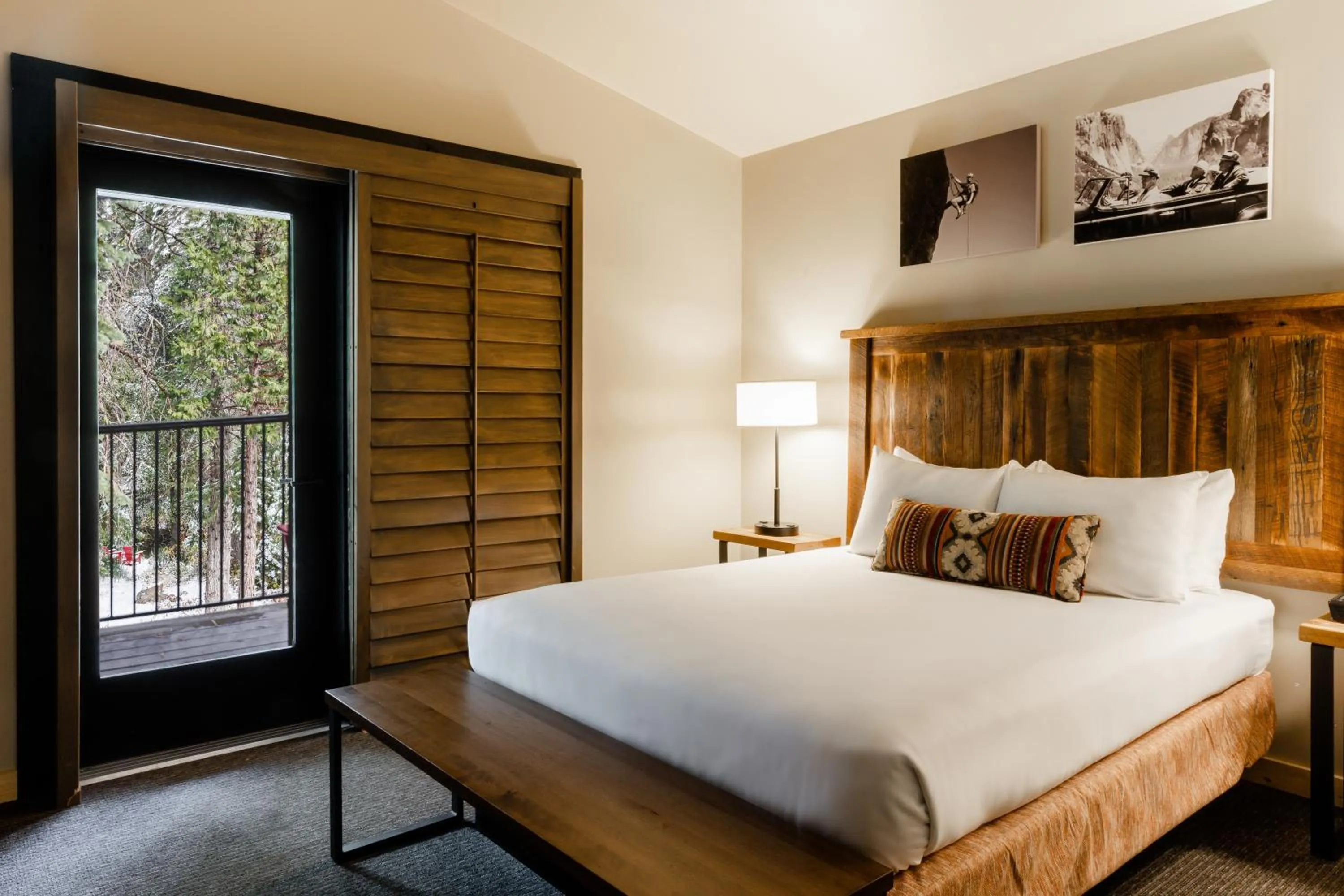 Bedroom, Bed in Tenaya at Yosemite