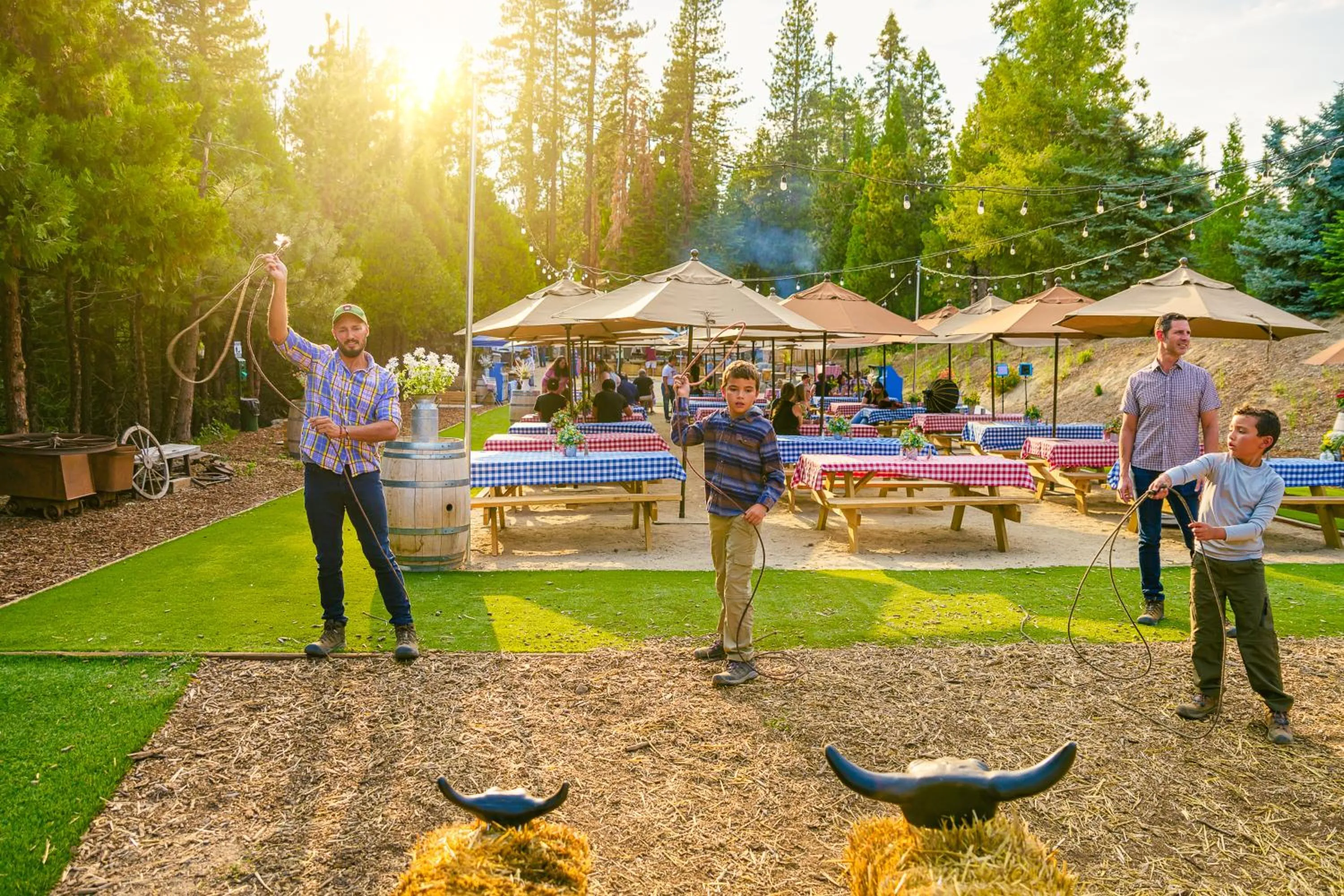 Restaurant/places to eat in Tenaya at Yosemite