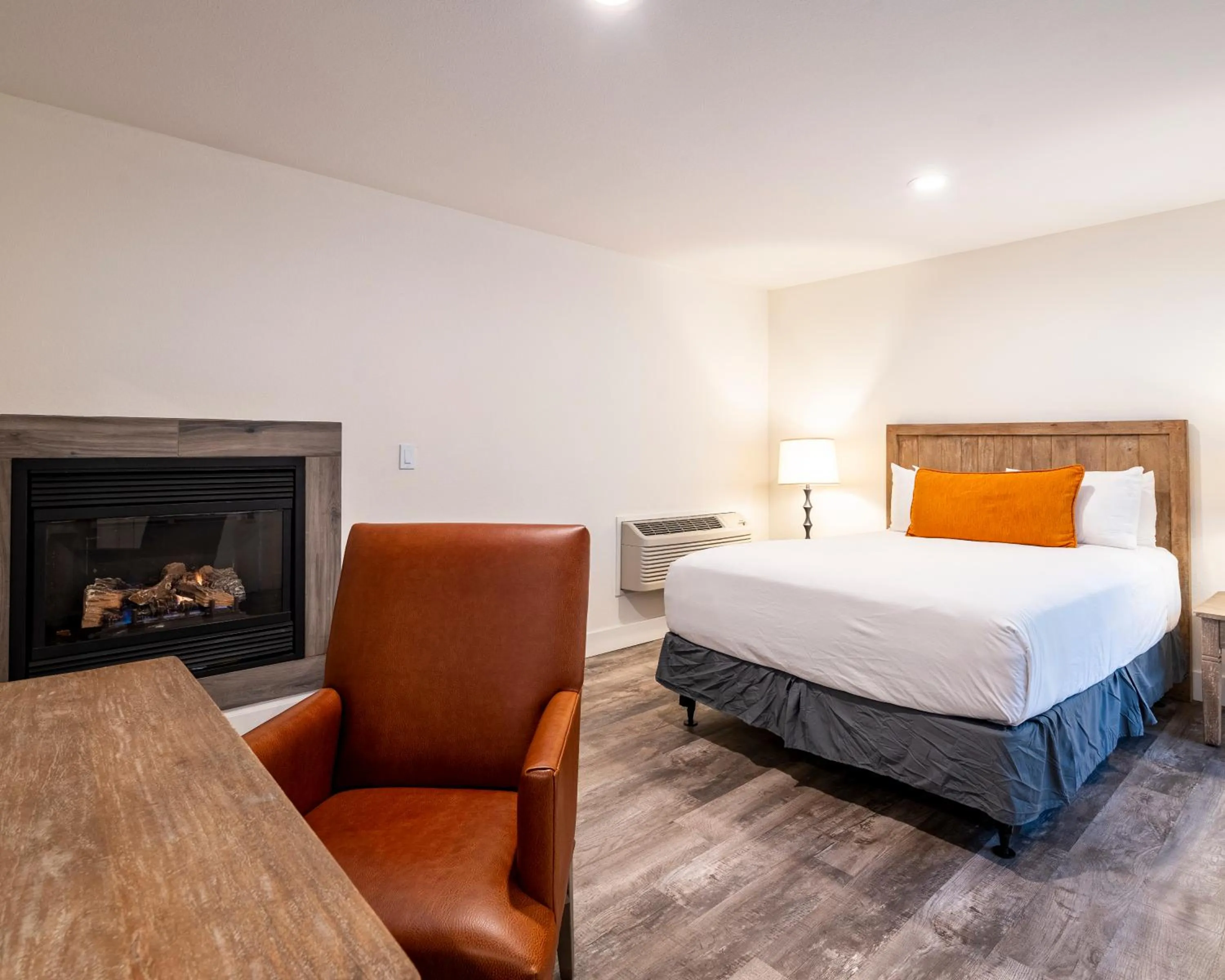 Bedroom, Bed in Tenaya at Yosemite