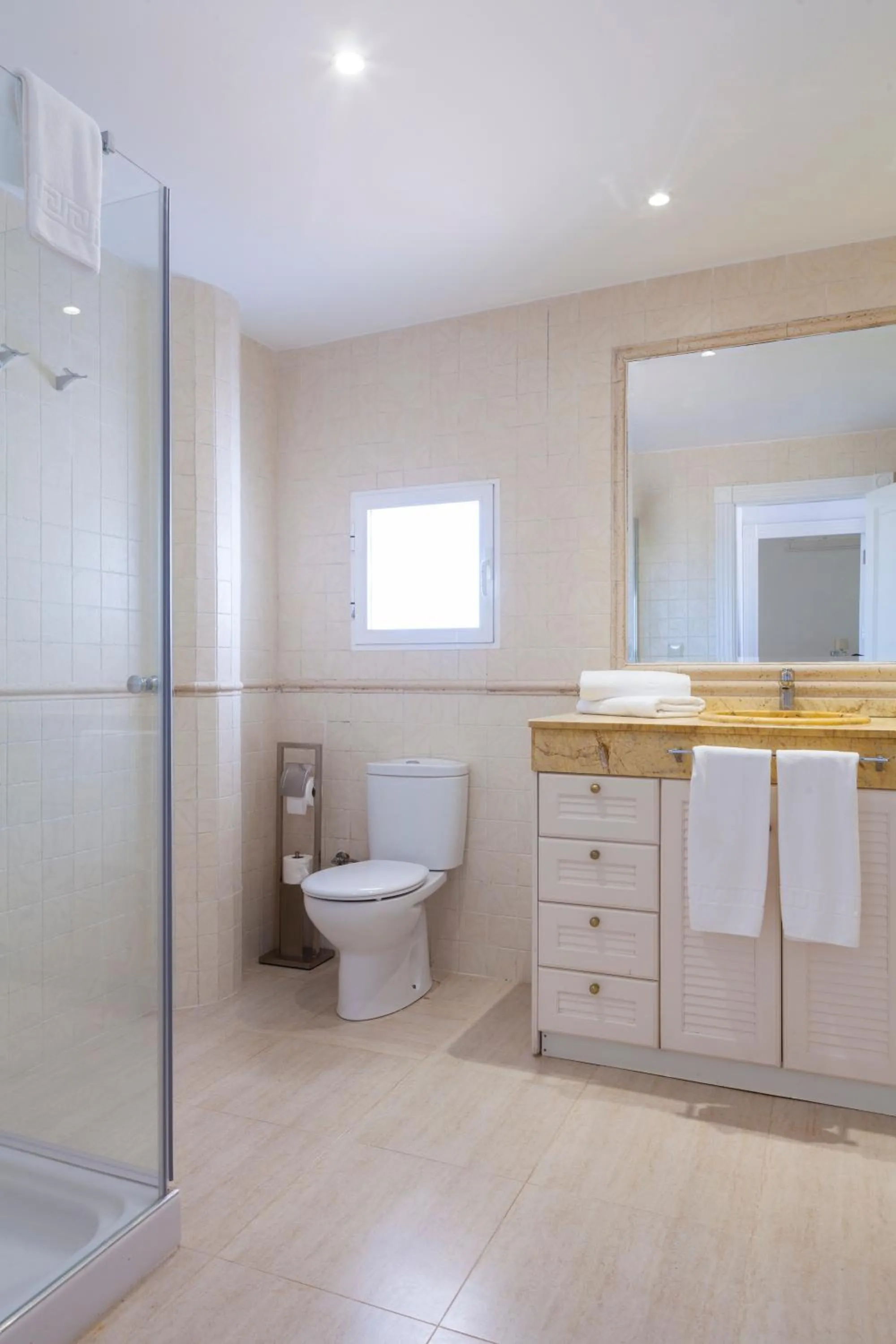 Bathroom in Apartamentos Mexico