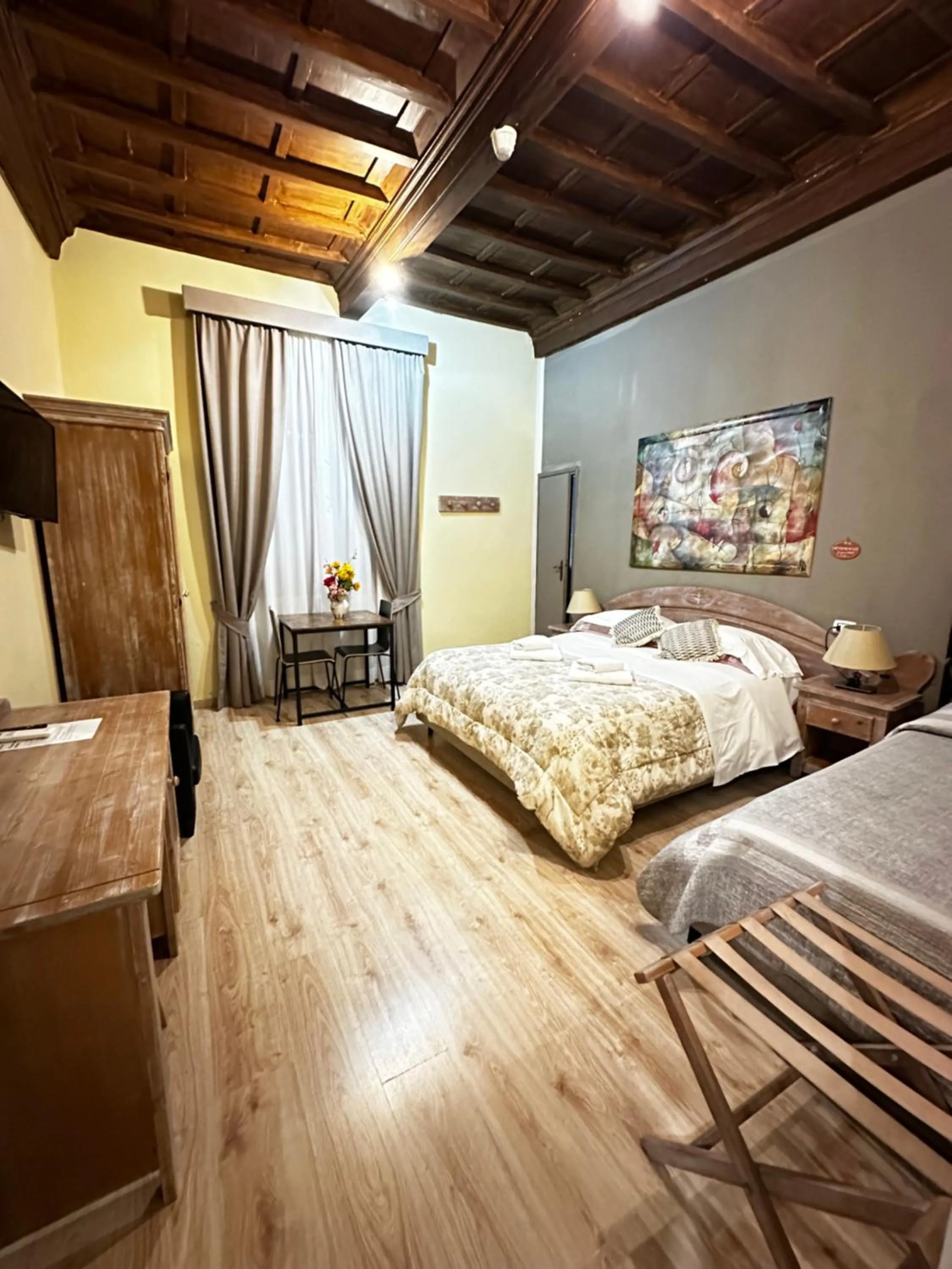 Photo of the whole room, Bed in Cicerone Guest House
