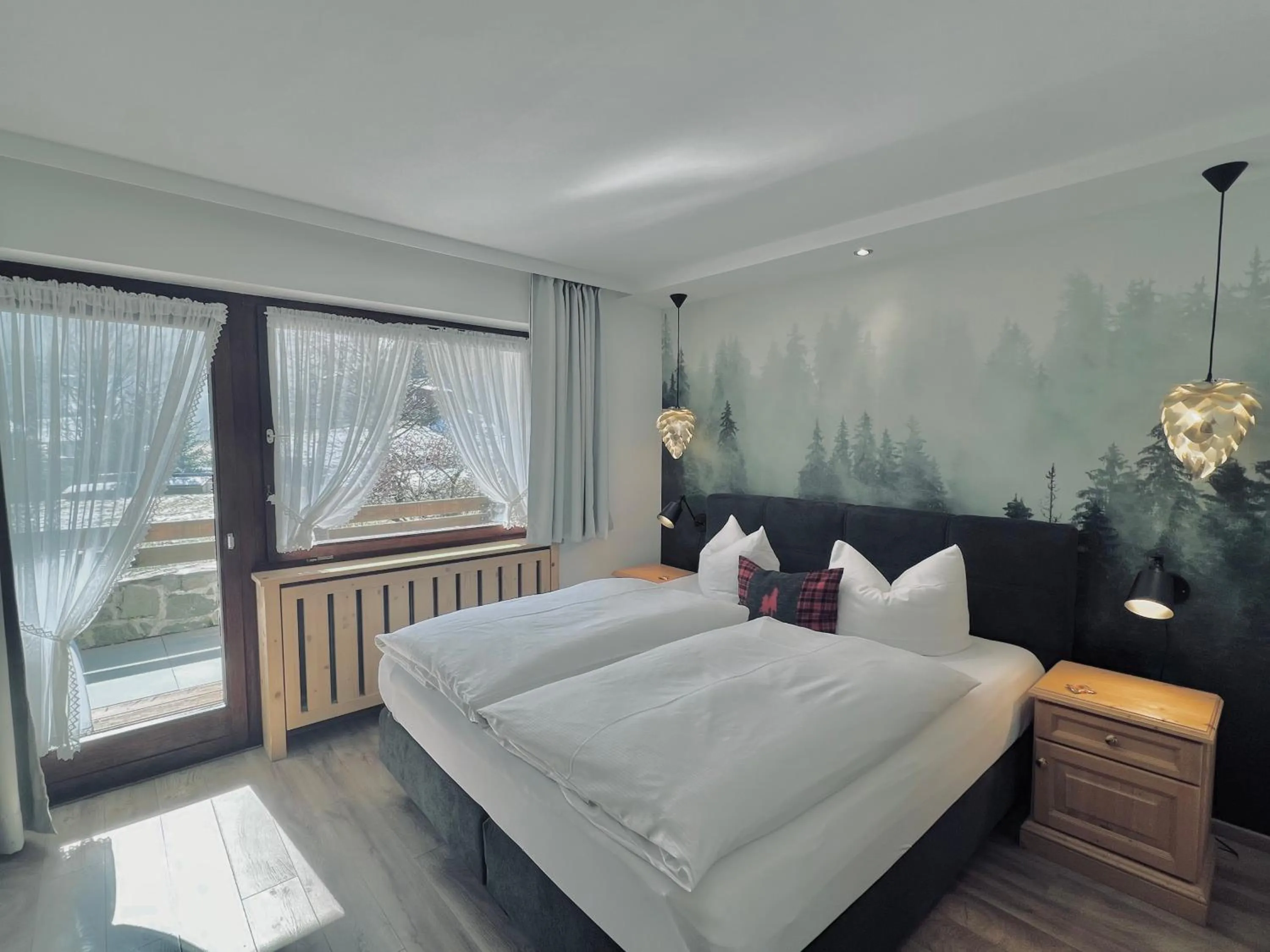 Bed in Schwarzwald-Hotel Kraeutle