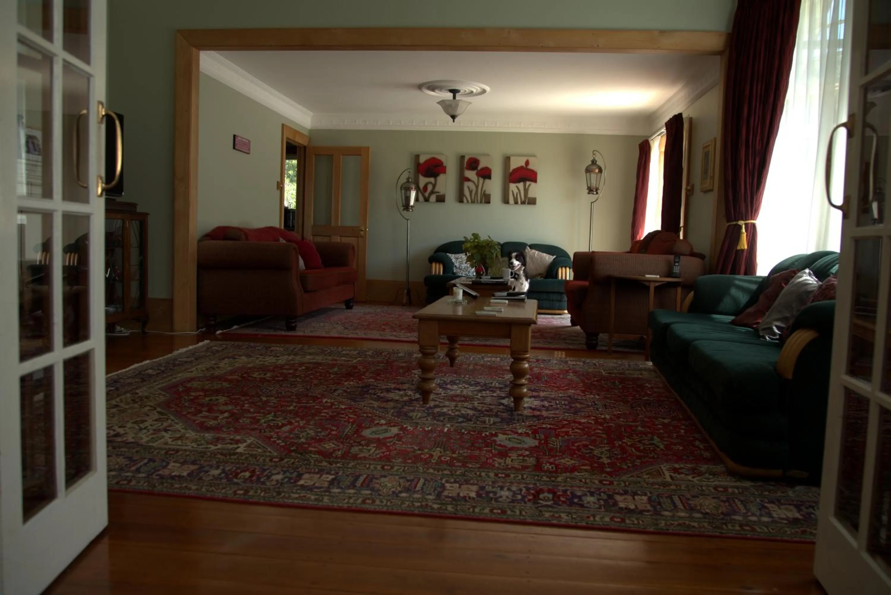 Living room in Connemara Country Lodge