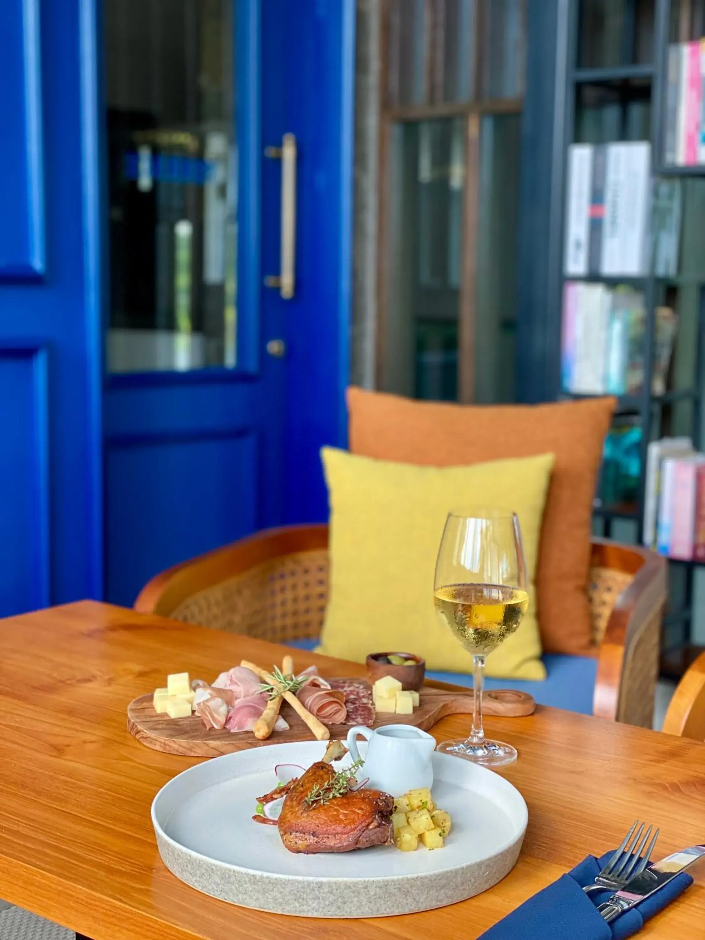 Restaurant/places to eat in Umpadhi Canggu Restaurant/places to eat in Umpadhi Canggu