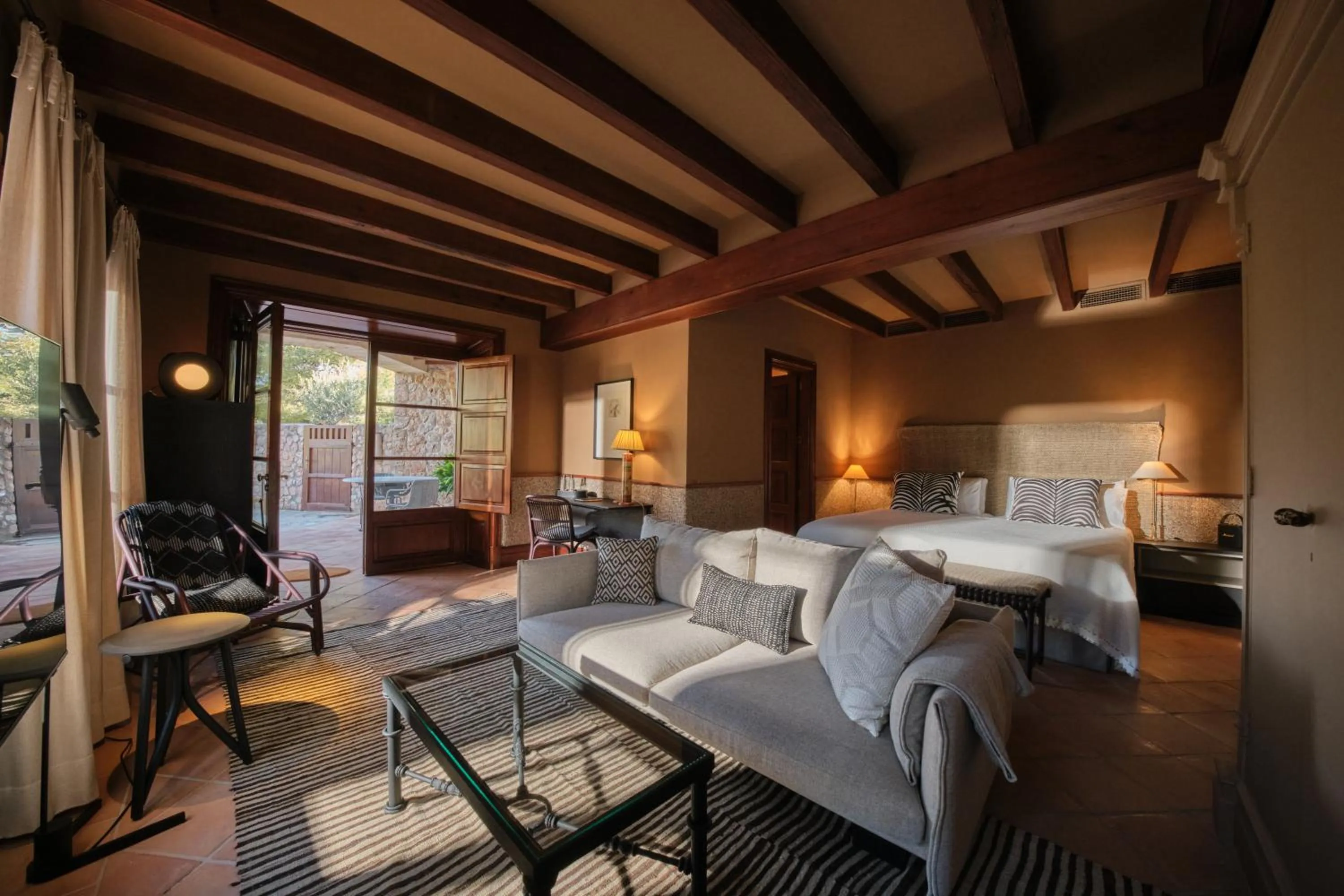 Bedroom, Bed in Valldemossa Hotel