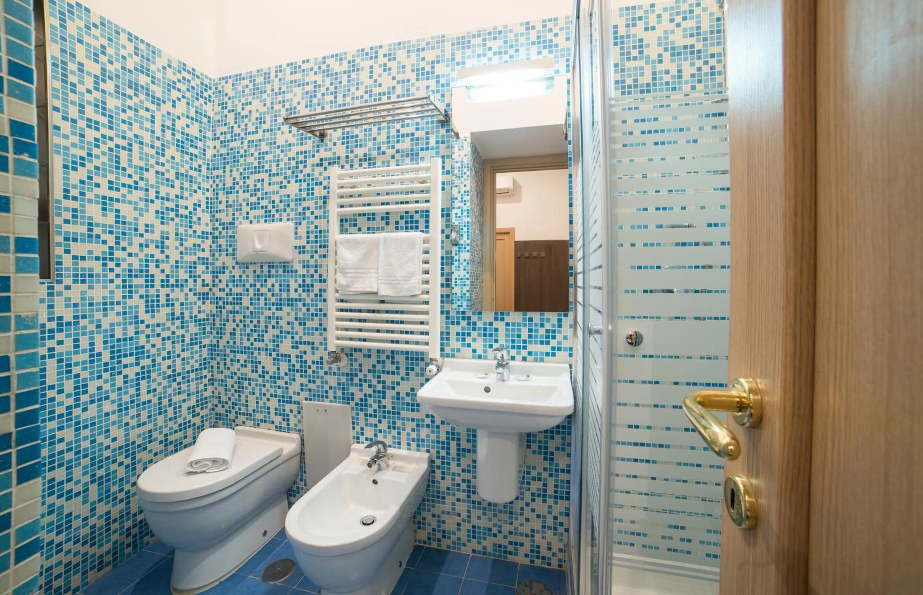 Toilet in B&B Chiaia 32