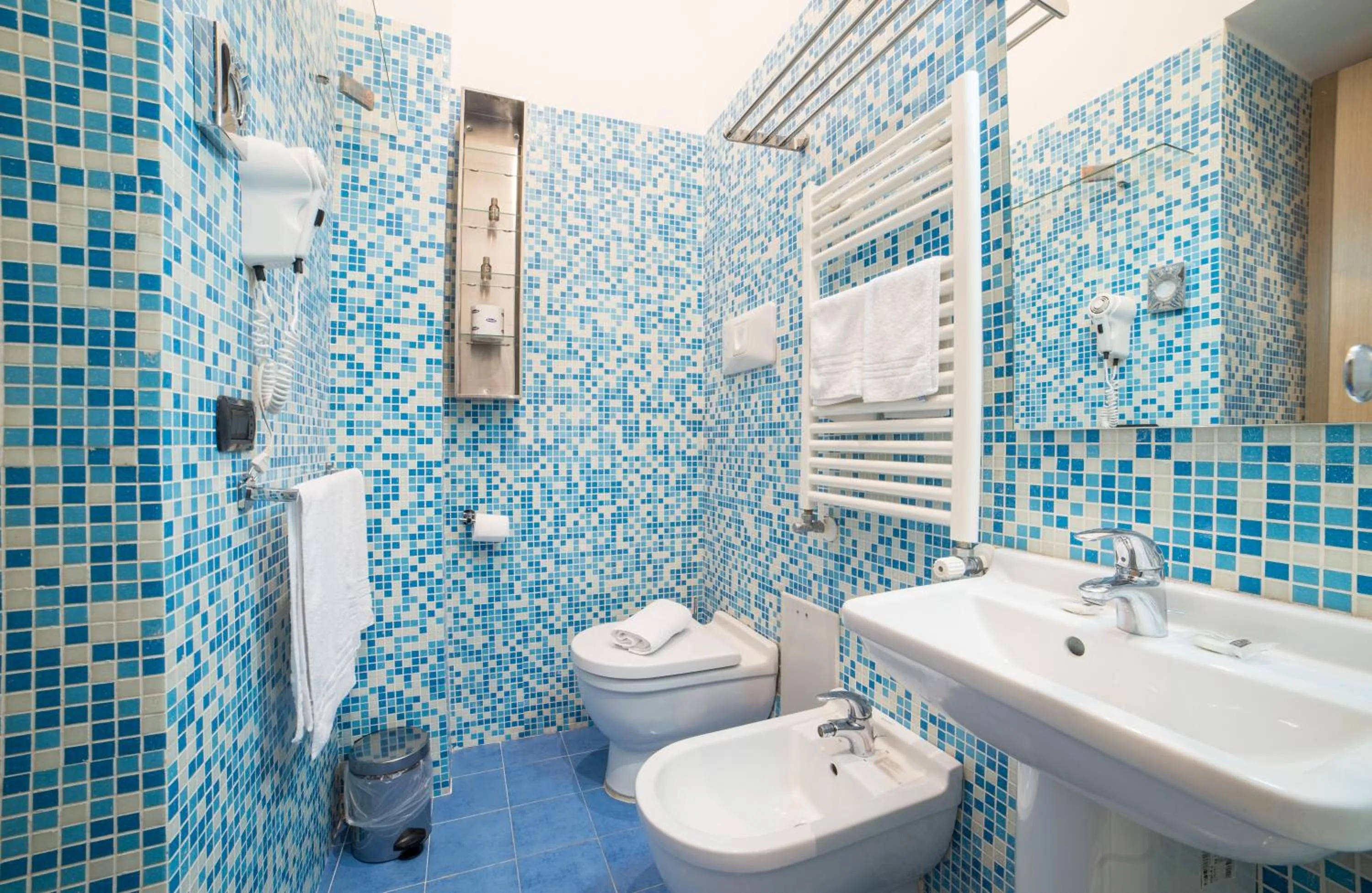 Toilet in B&B Chiaia 32