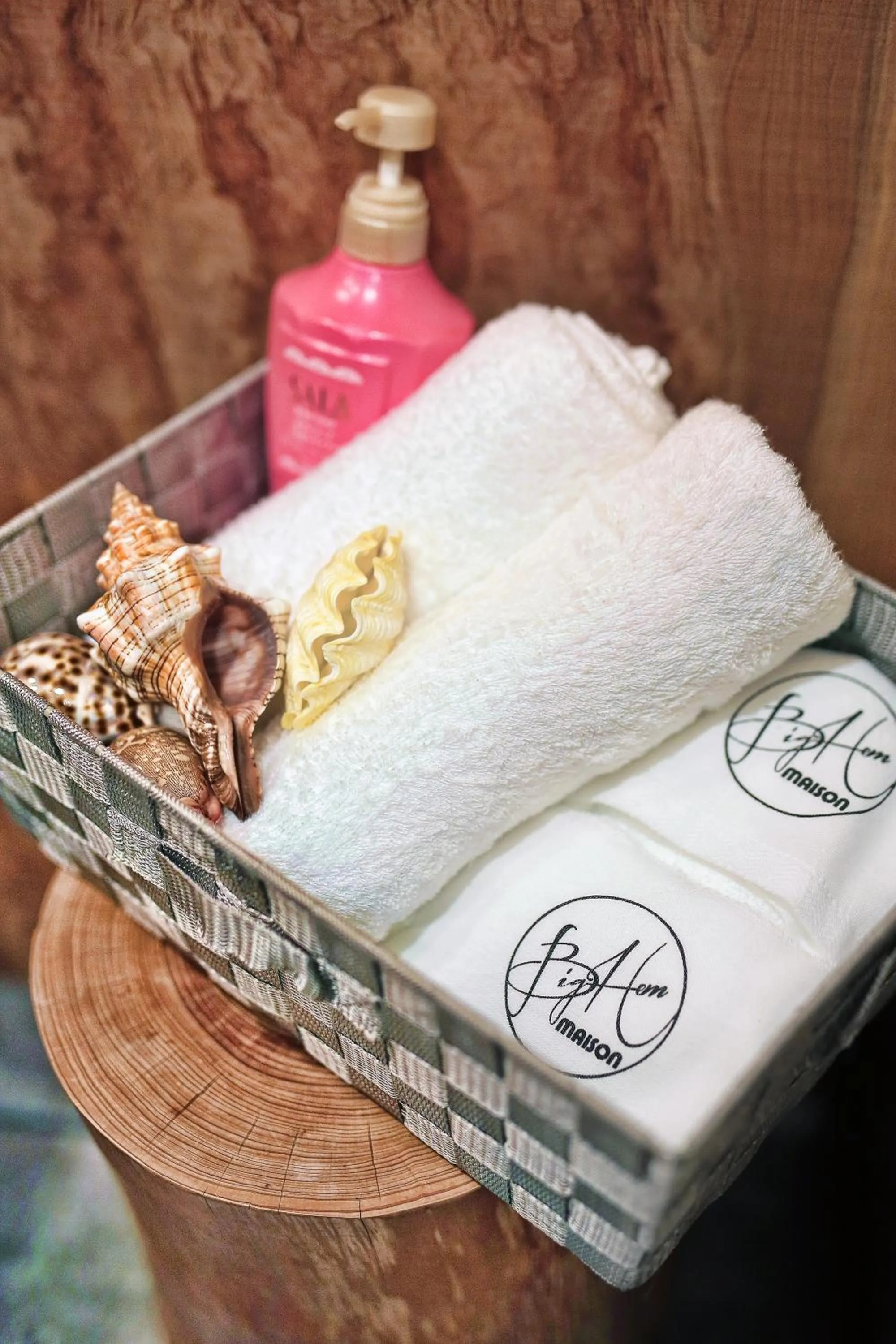 Bathroom in Bighem Maison