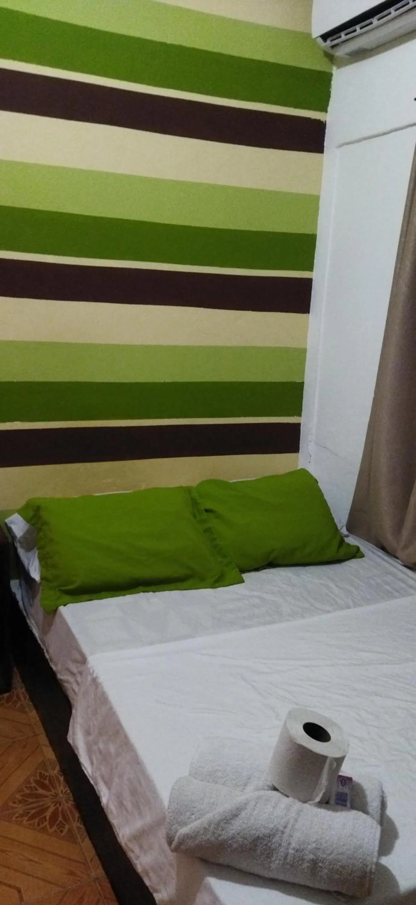 Bed in Ofiuras Hostal