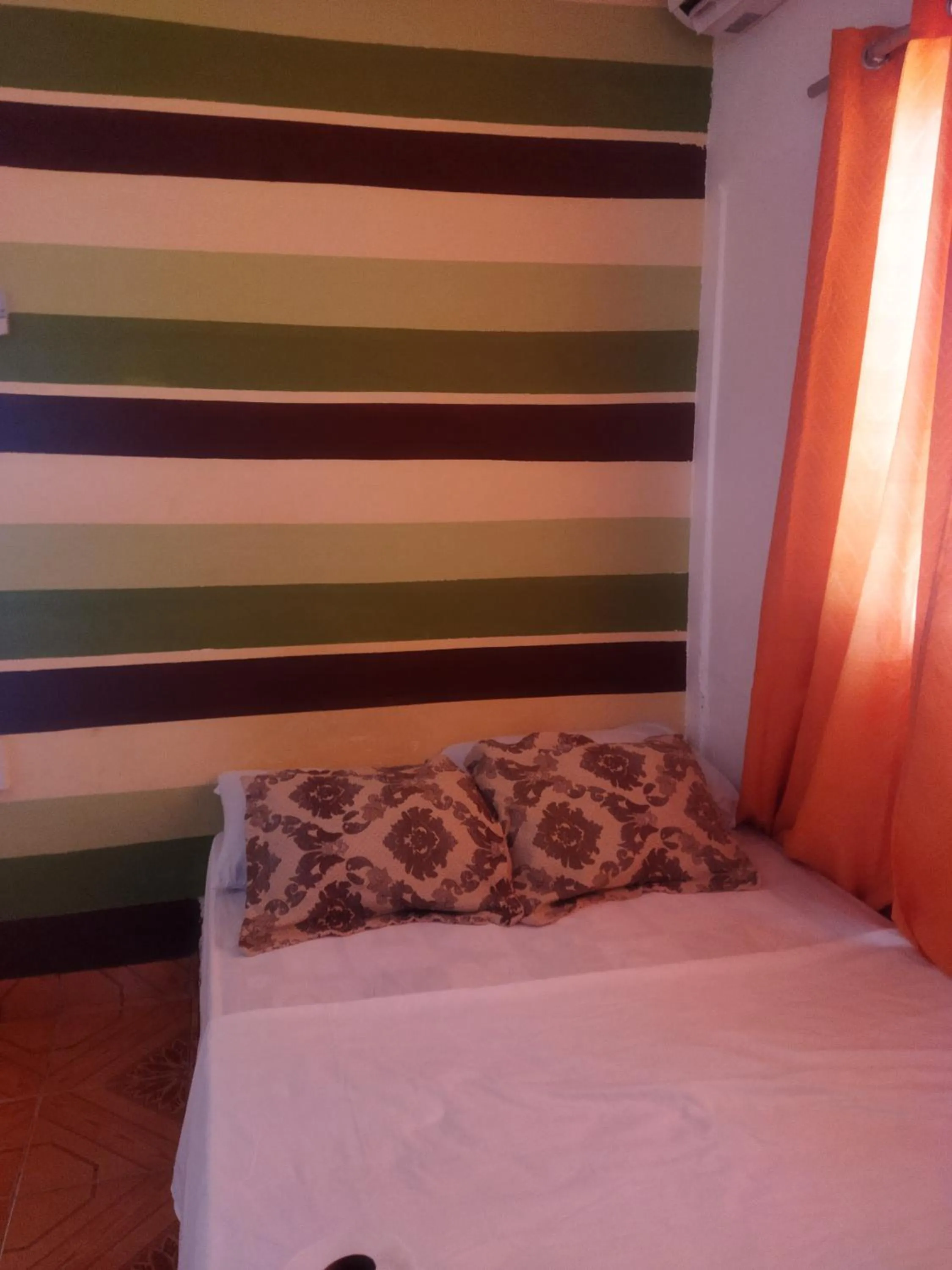 Bed in Ofiuras Hostal