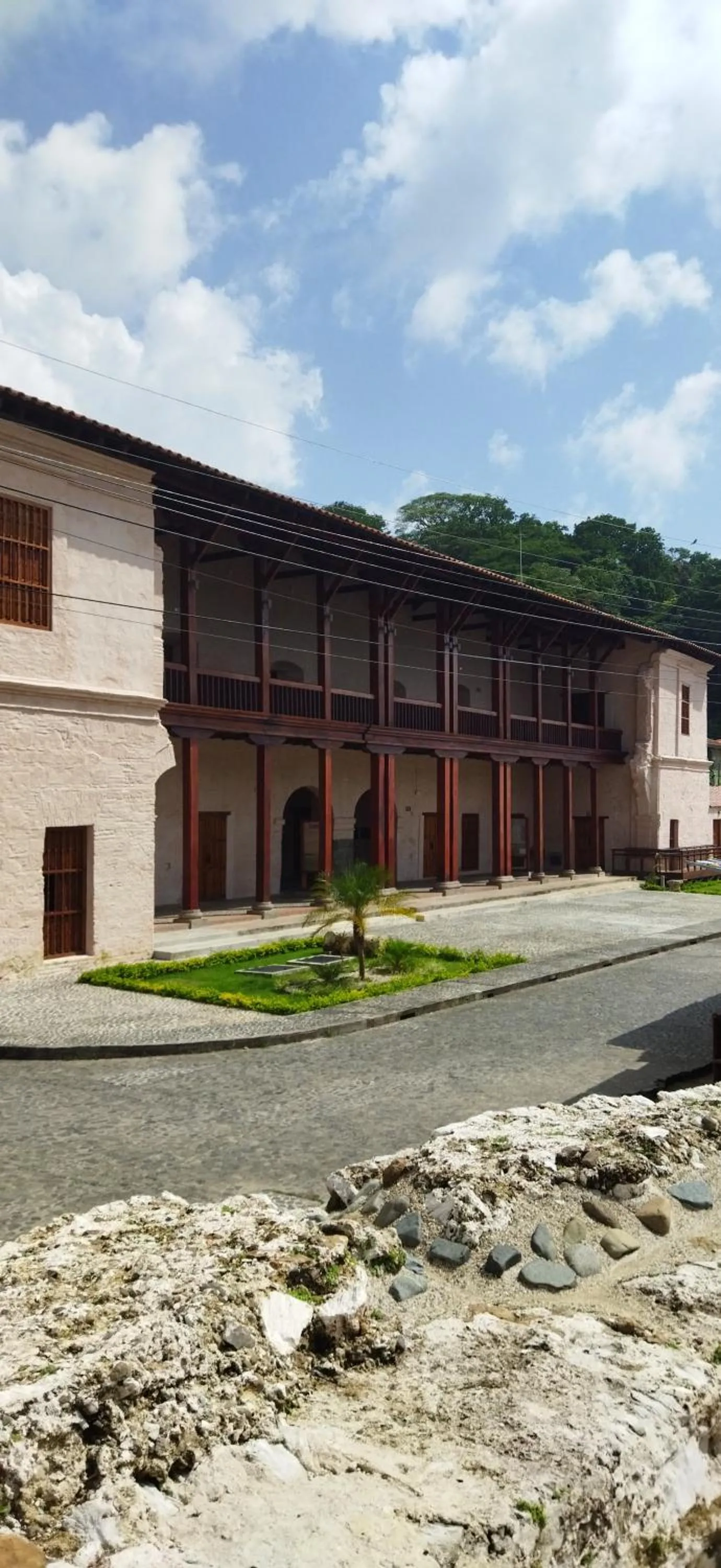 Landmark view in Ofiuras Hostal