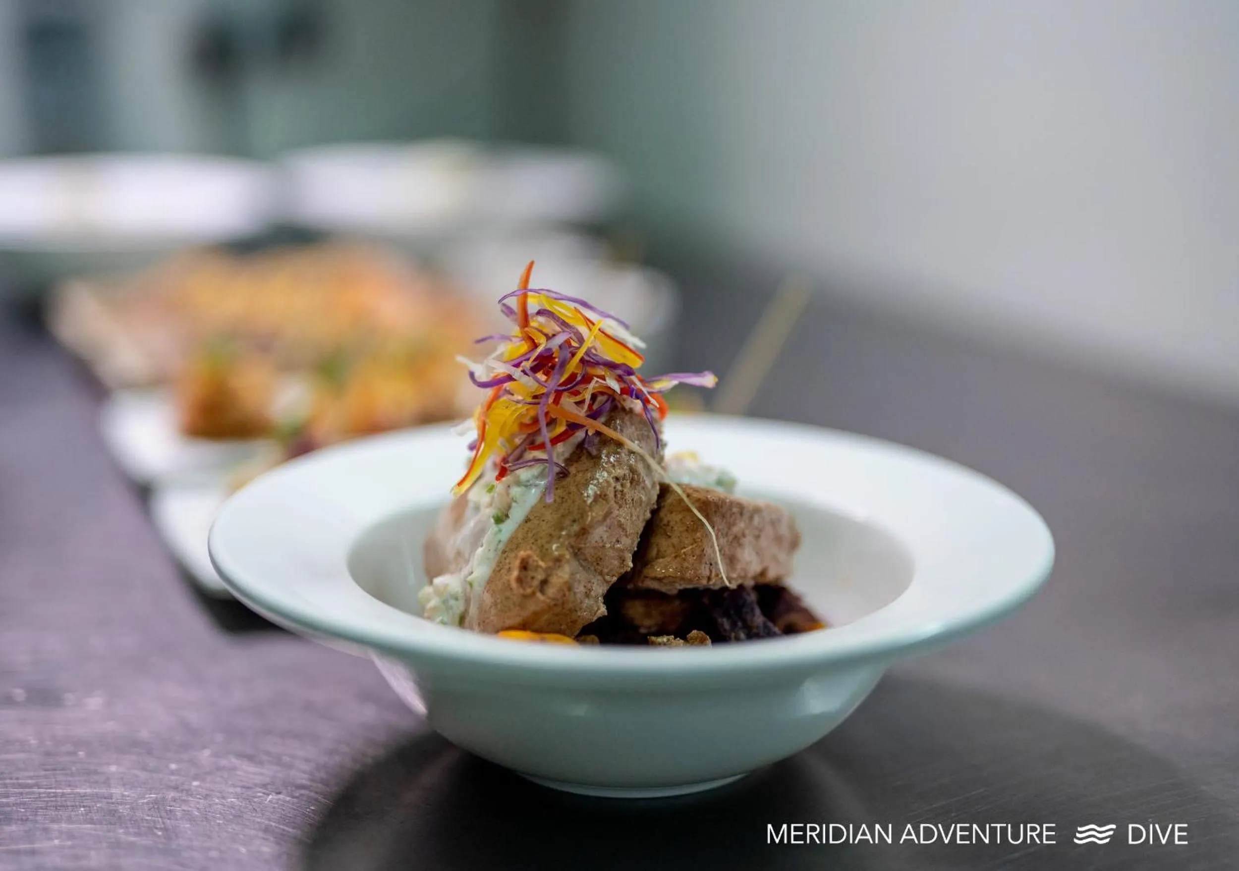 Food and drinks in Meridian Adventure Marina Club & Resort