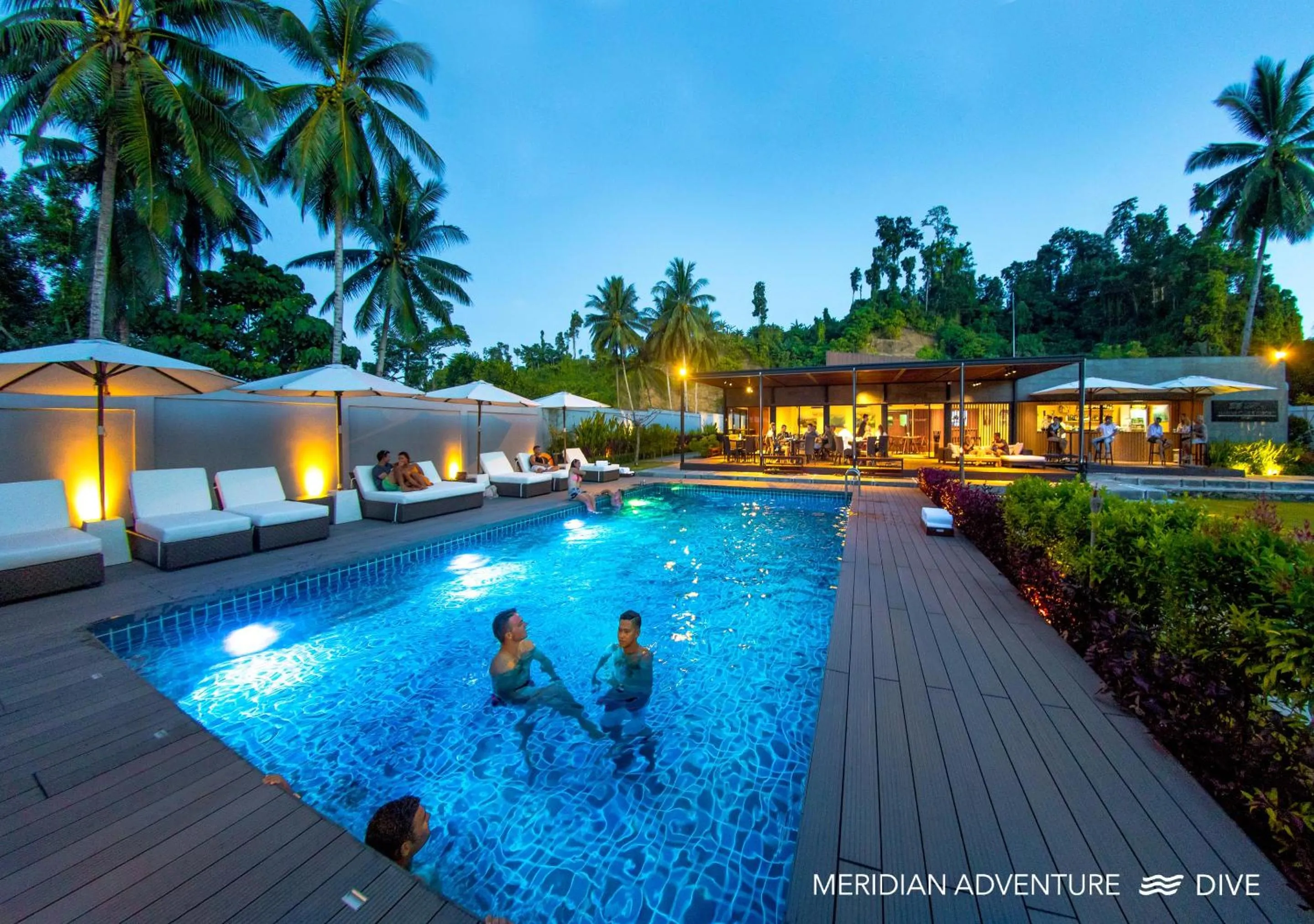 People in Meridian Adventure Marina Club & Resort