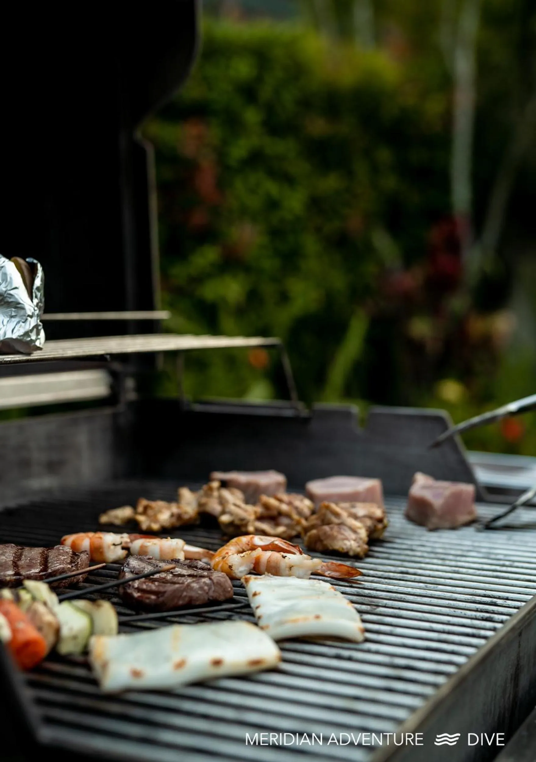BBQ facilities in Meridian Adventure Marina Club & Resort