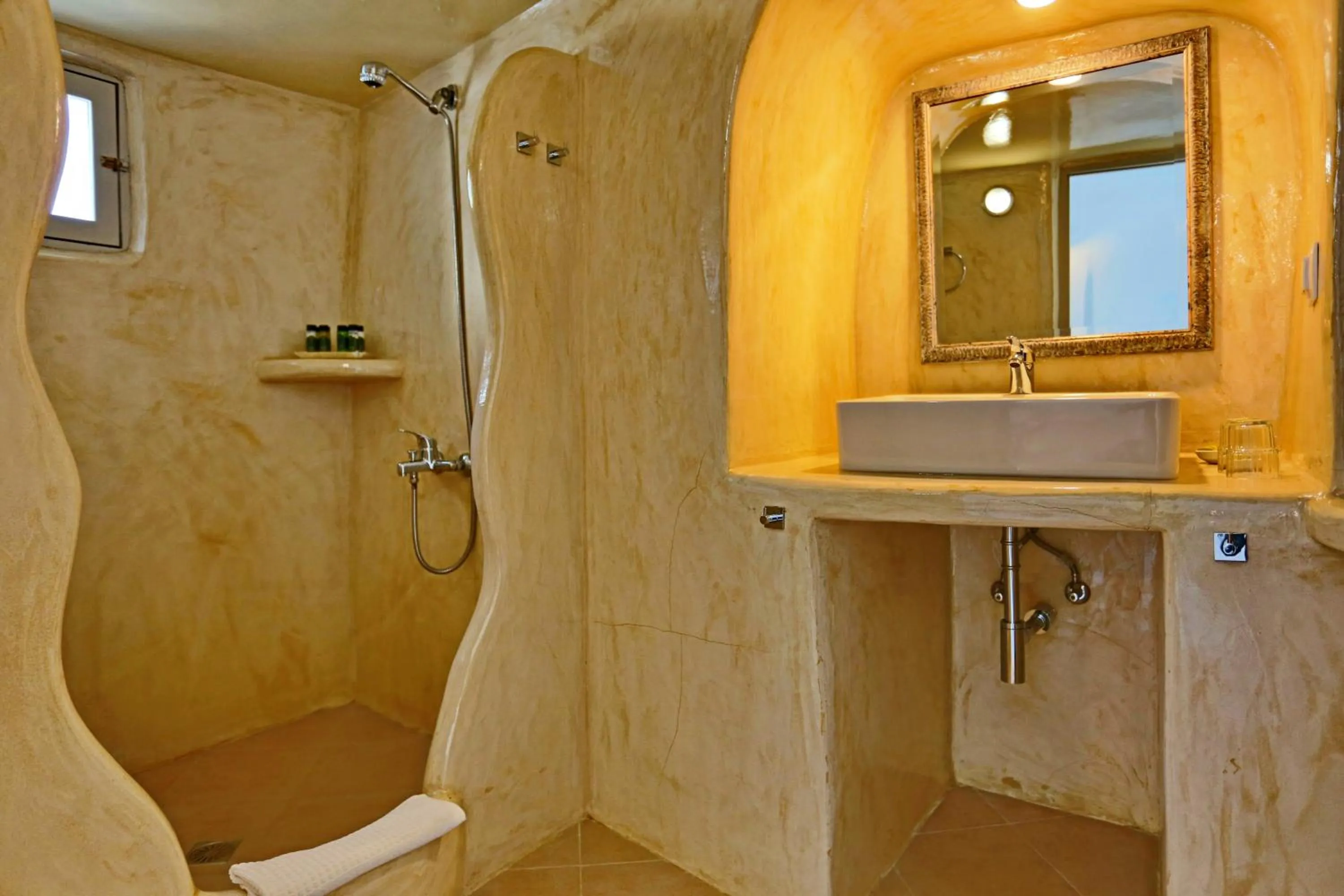 Bathroom in Oia Mare Villas