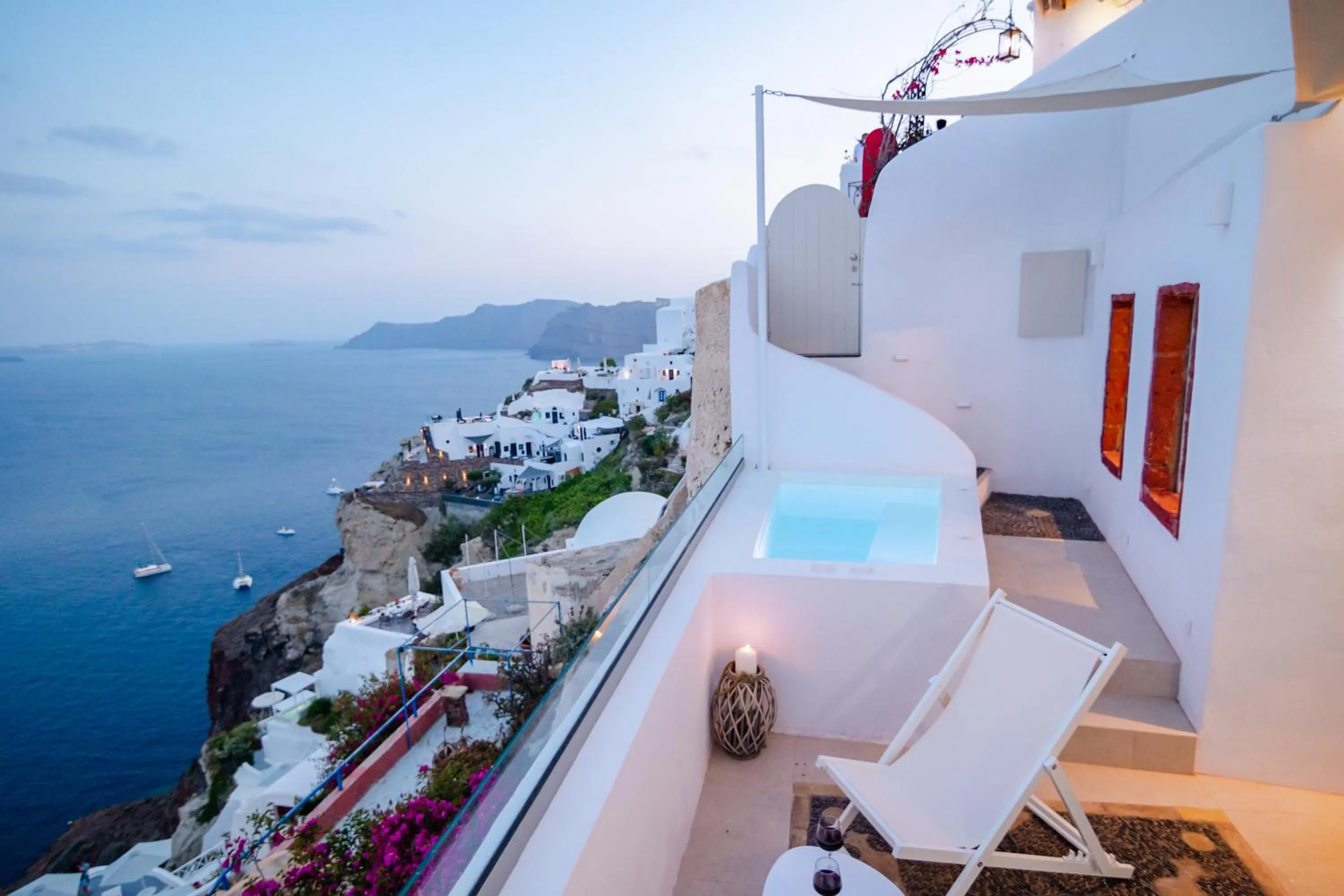 Natural landscape in Oia Mare Villas