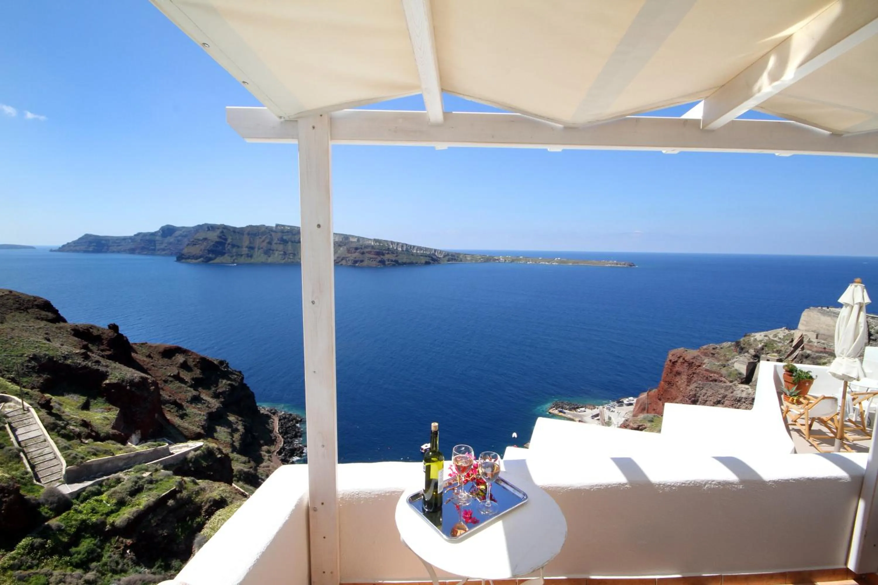 Day in Oia Mare Villas