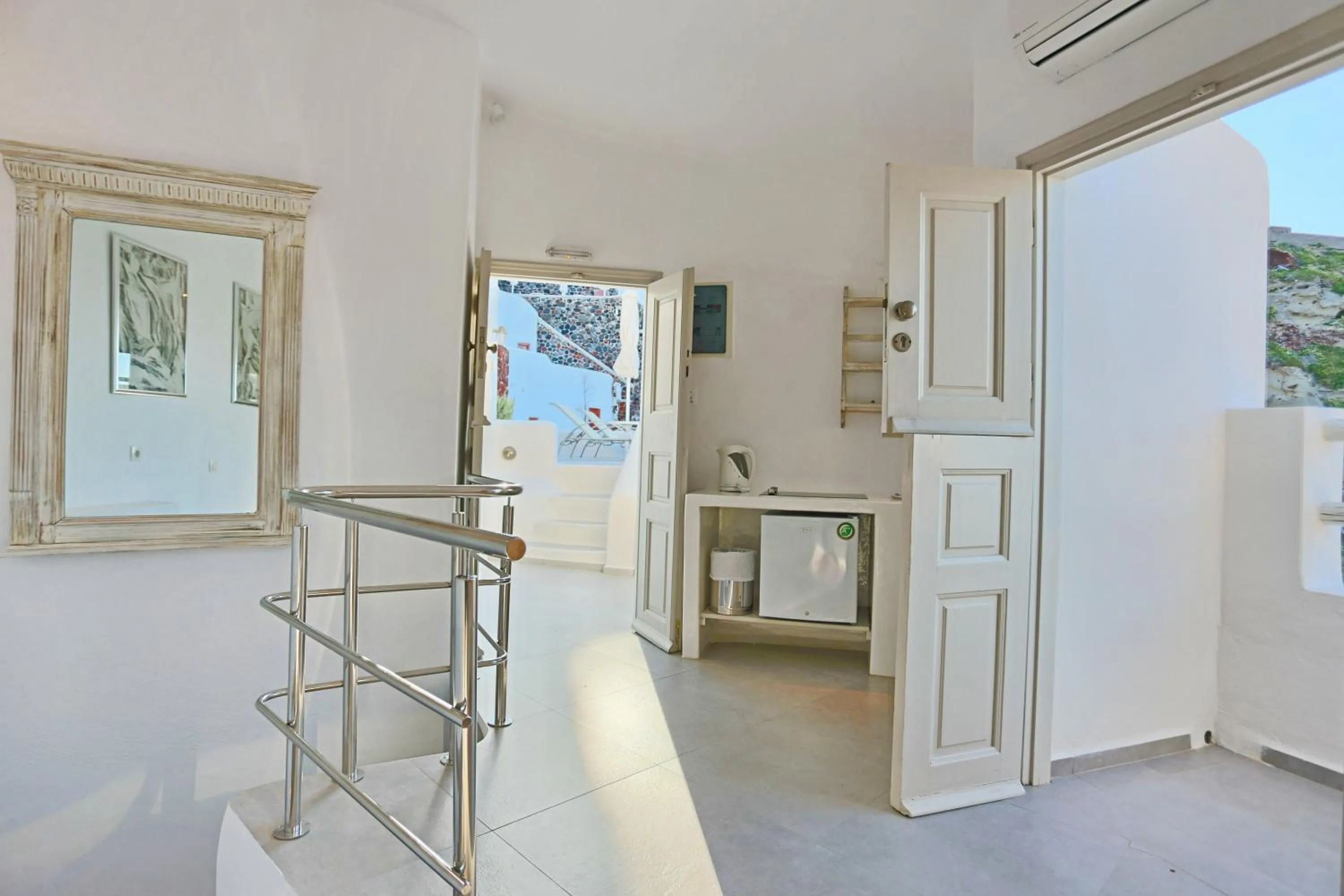 Balcony/Terrace in Oia Mare Villas