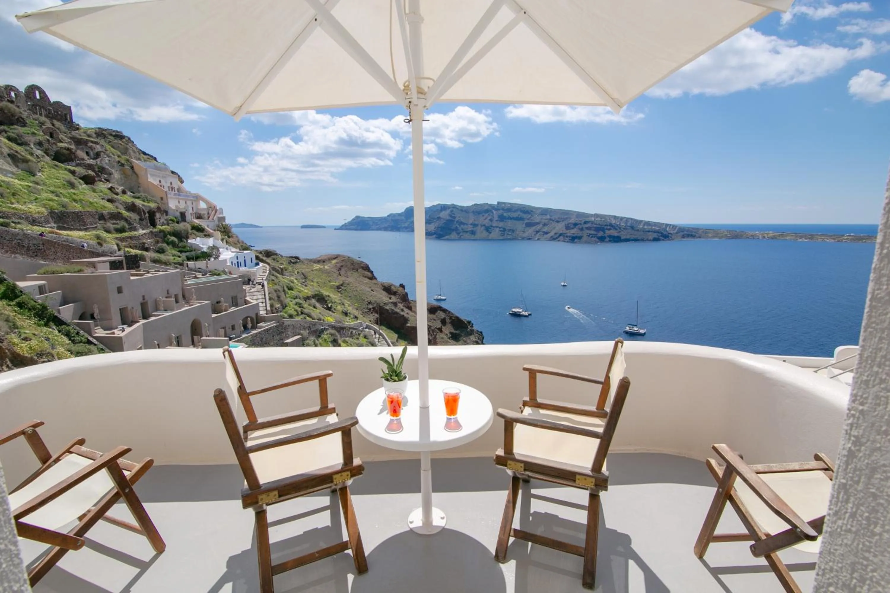 Balcony/Terrace in Oia Mare Villas
