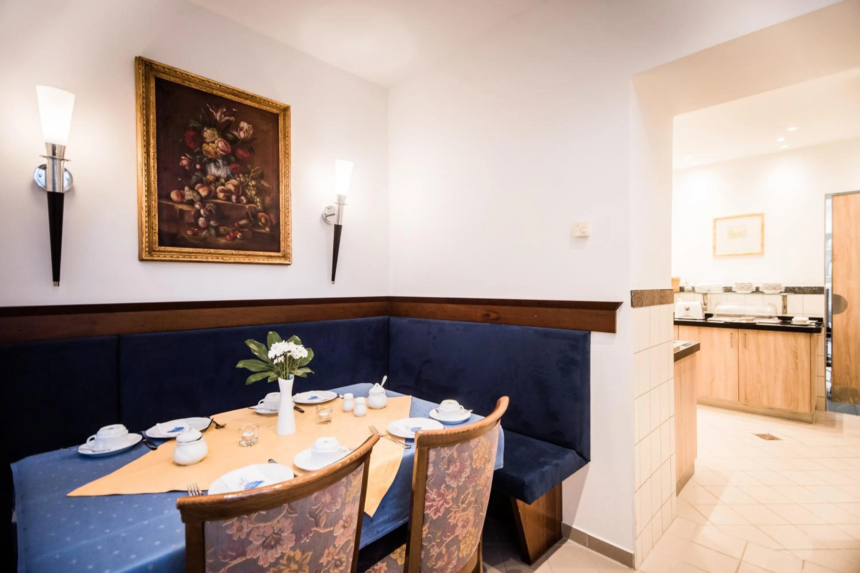 Restaurant/places to eat in Aparthotel Seeschlösschen