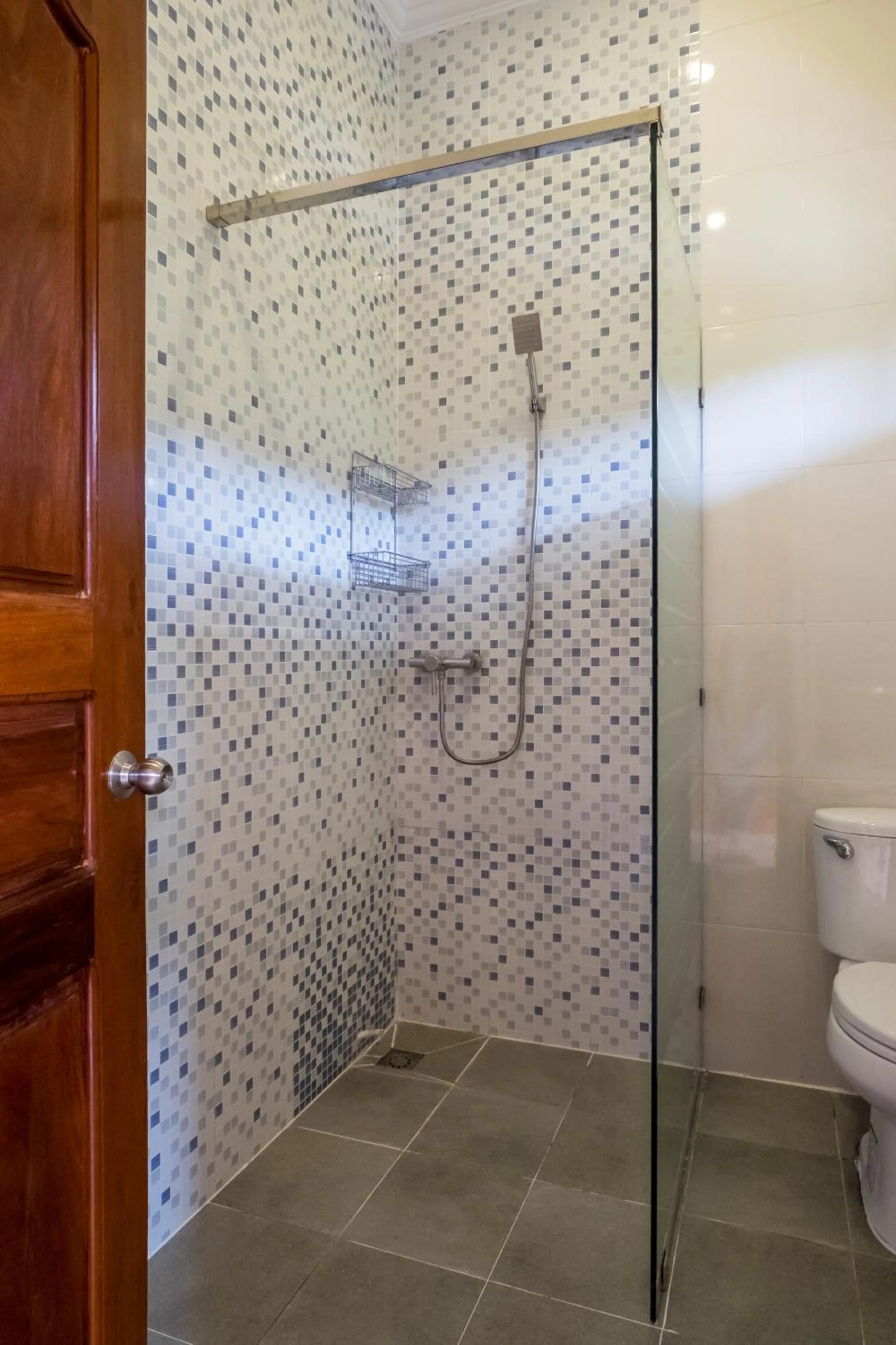 Bathroom in Riviera Hotel & Resort Kep