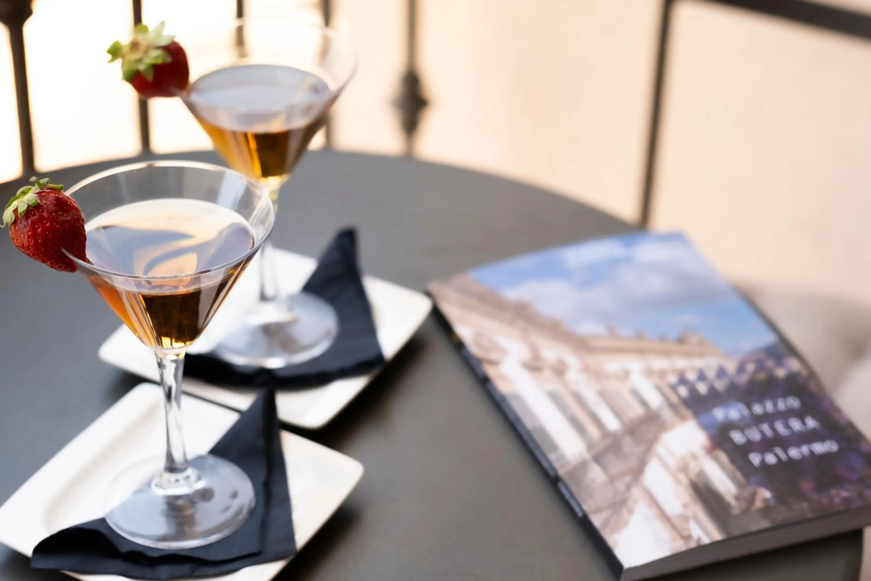 BB 22 Charming Rooms & Apartments