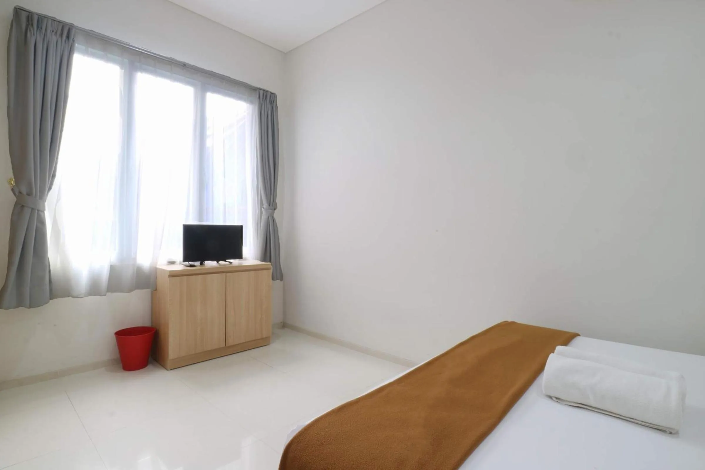 Bed in Mk House Tendean