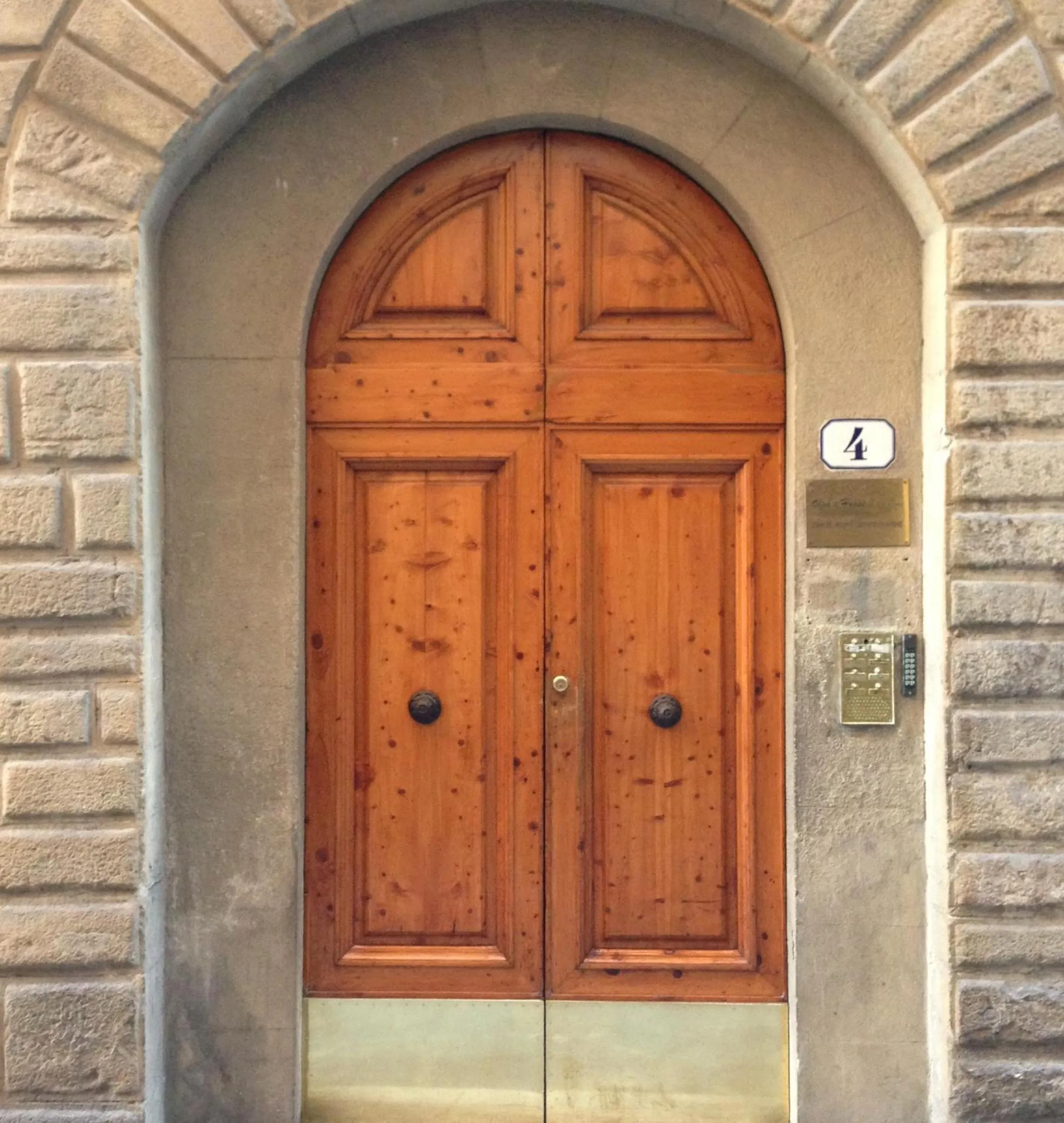 Facade/entrance in Olga's House
