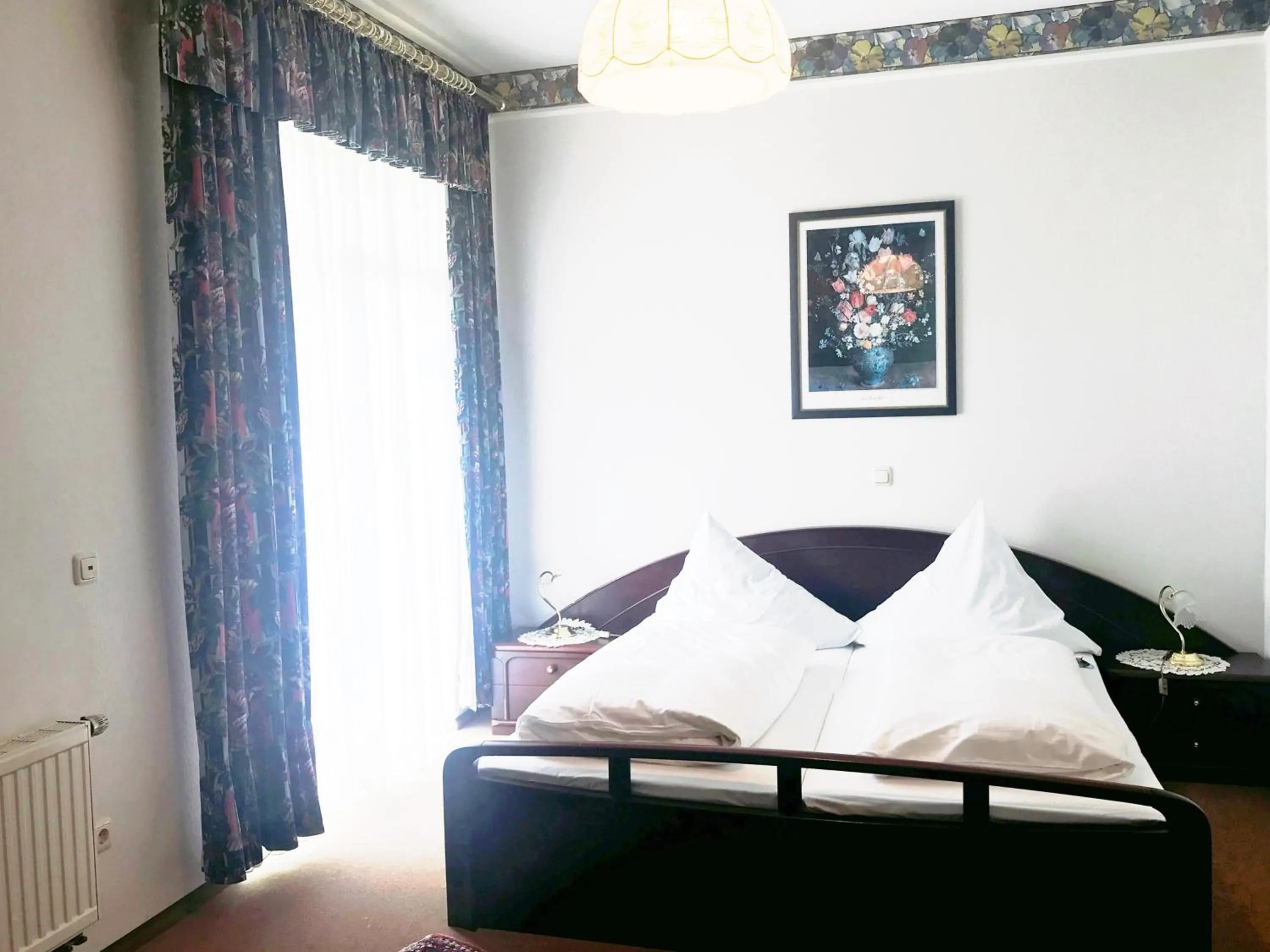 Bed in Hotel Seemöwe