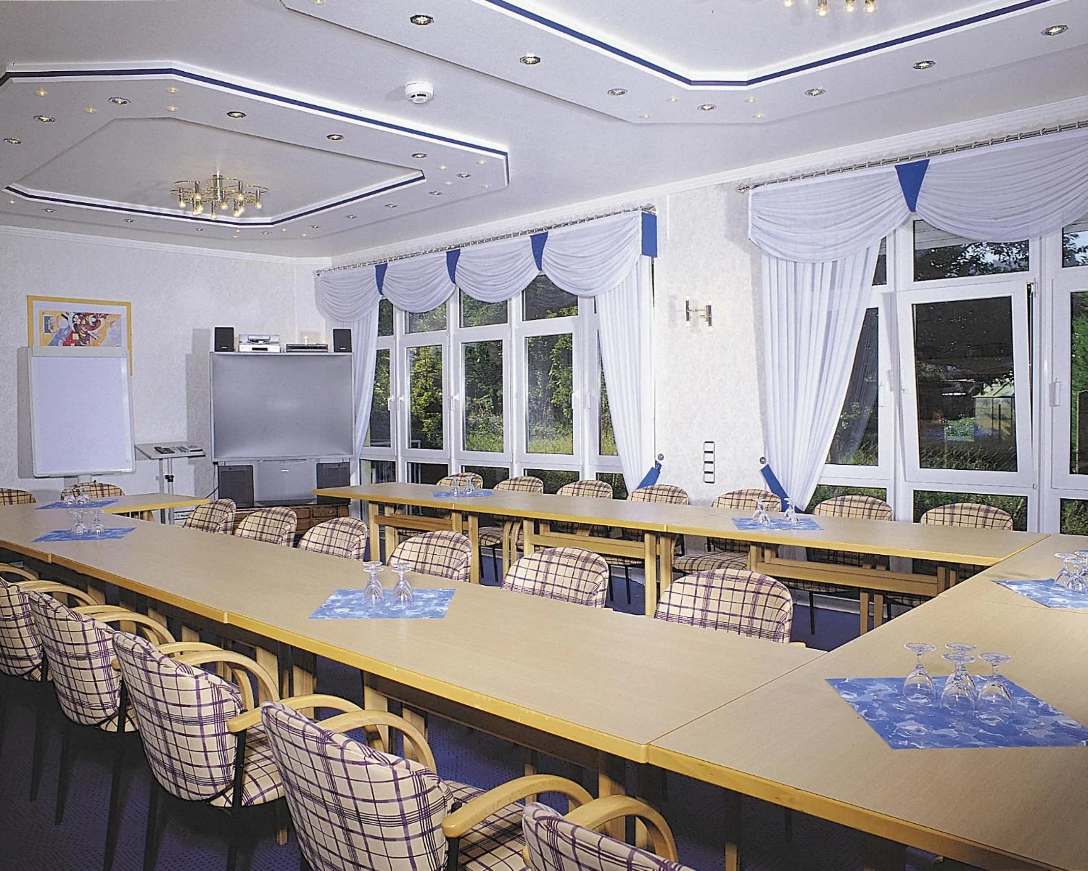 Communal lounge/ TV room in Hotel Seemöwe