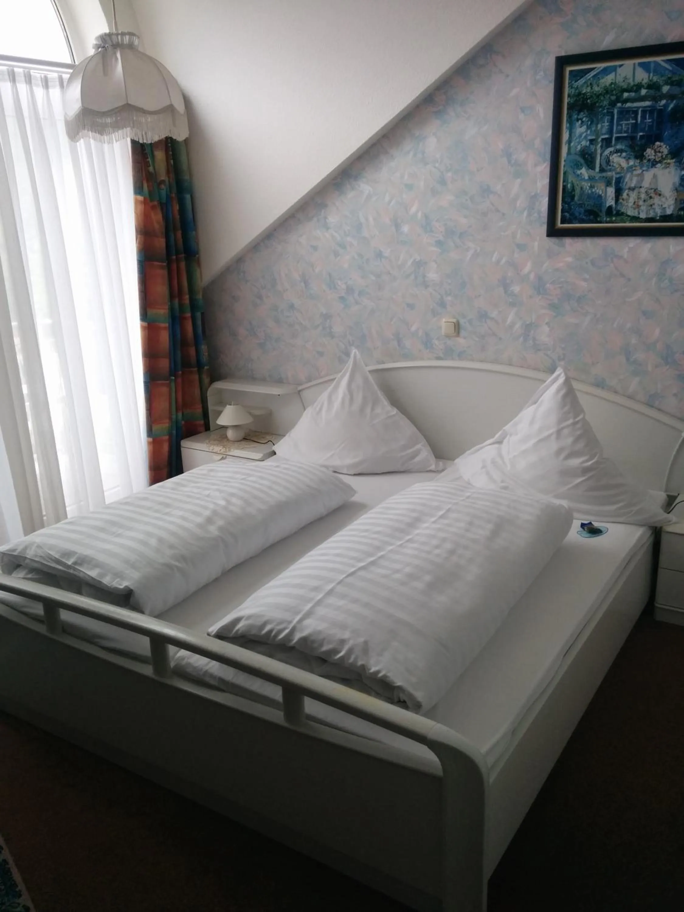 Bed in Hotel Seemöwe