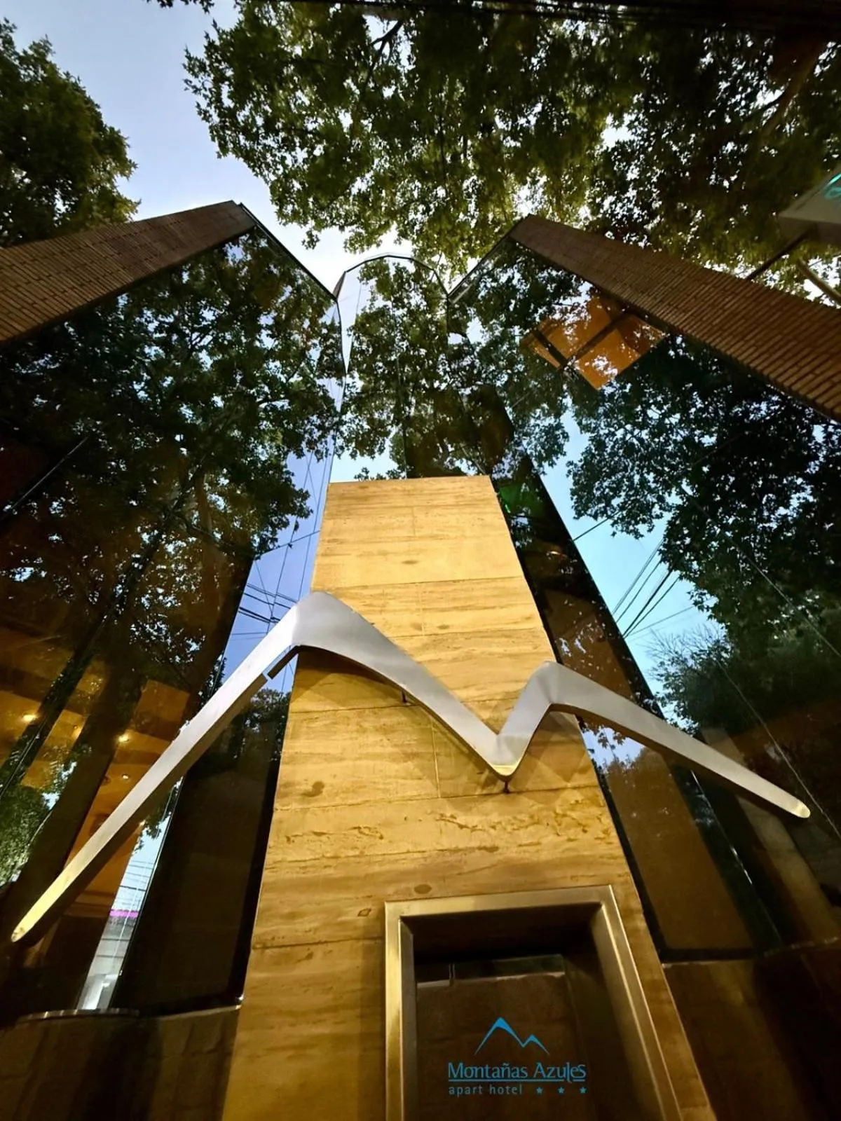 Montañas Azules Apart Hotel
