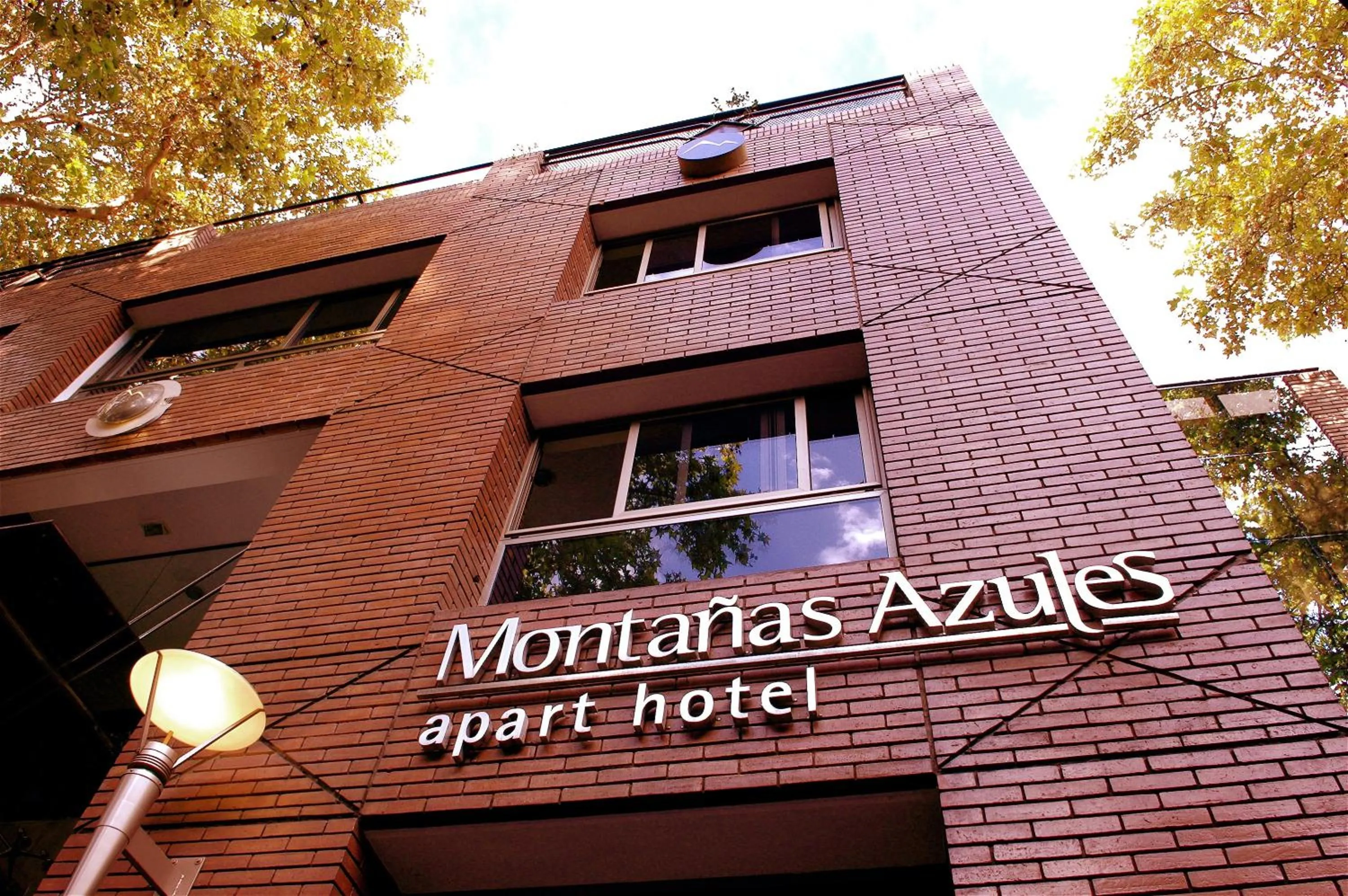 Facade/entrance in Montañas Azules Apart Hotel