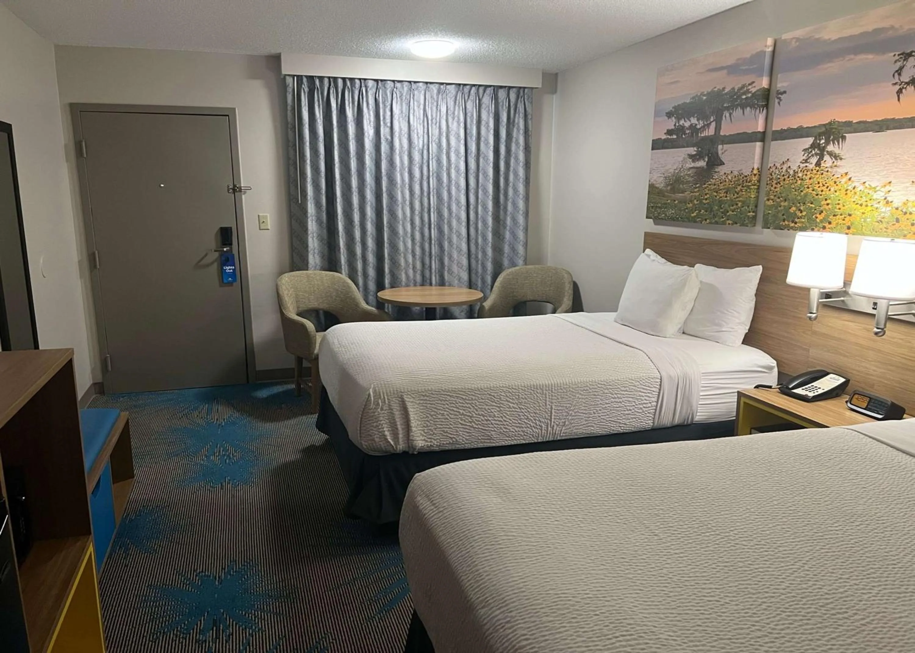 Photo of the whole room, Bed in Days Inn by Wyndham Valdosta I-75