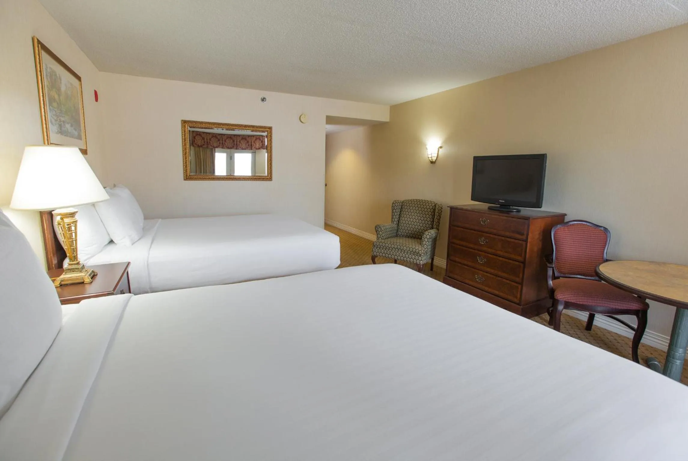 Photo of the whole room, Bed in Music Road Resort Hotel and Inn